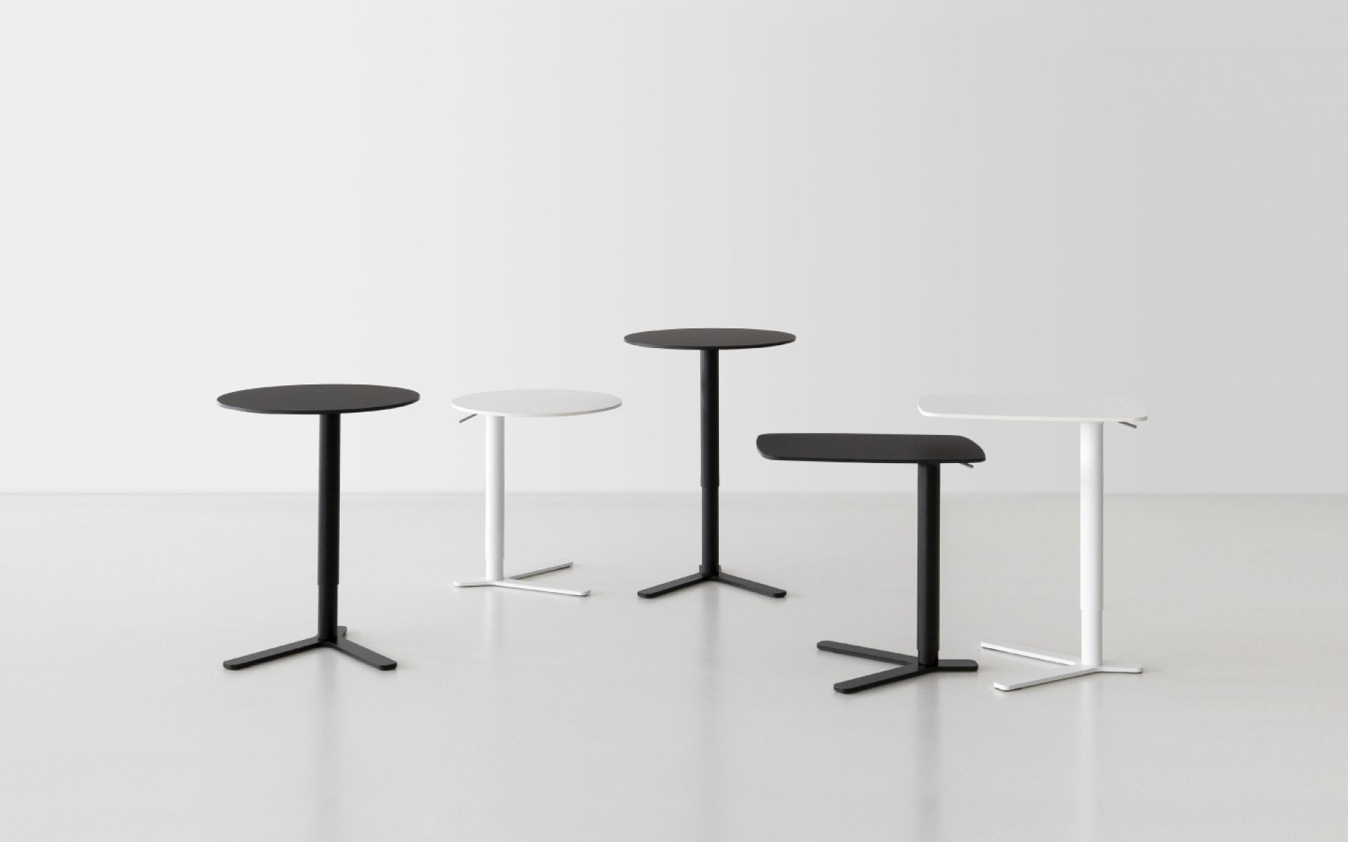 Yo height-adjustable Side table La Palma