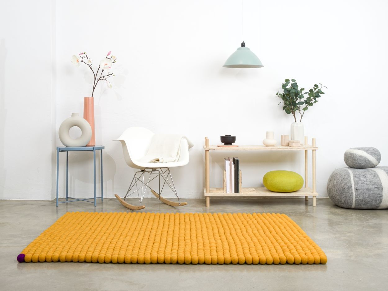 Big One Rectangular Felt carpet 200 x 300 cm myfelt Ochre yellow