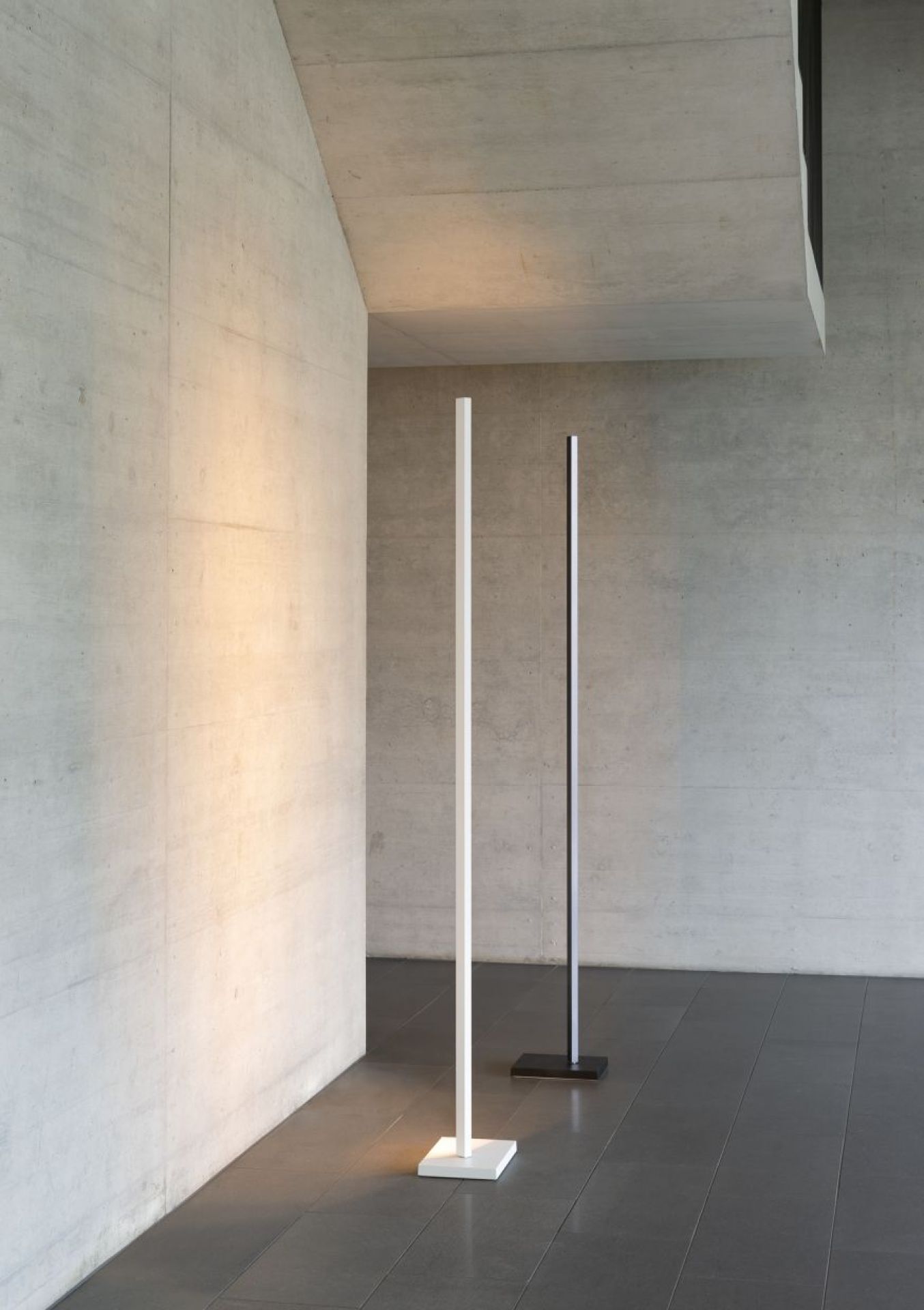 Zen Standing light Steve Lechot Luminaires