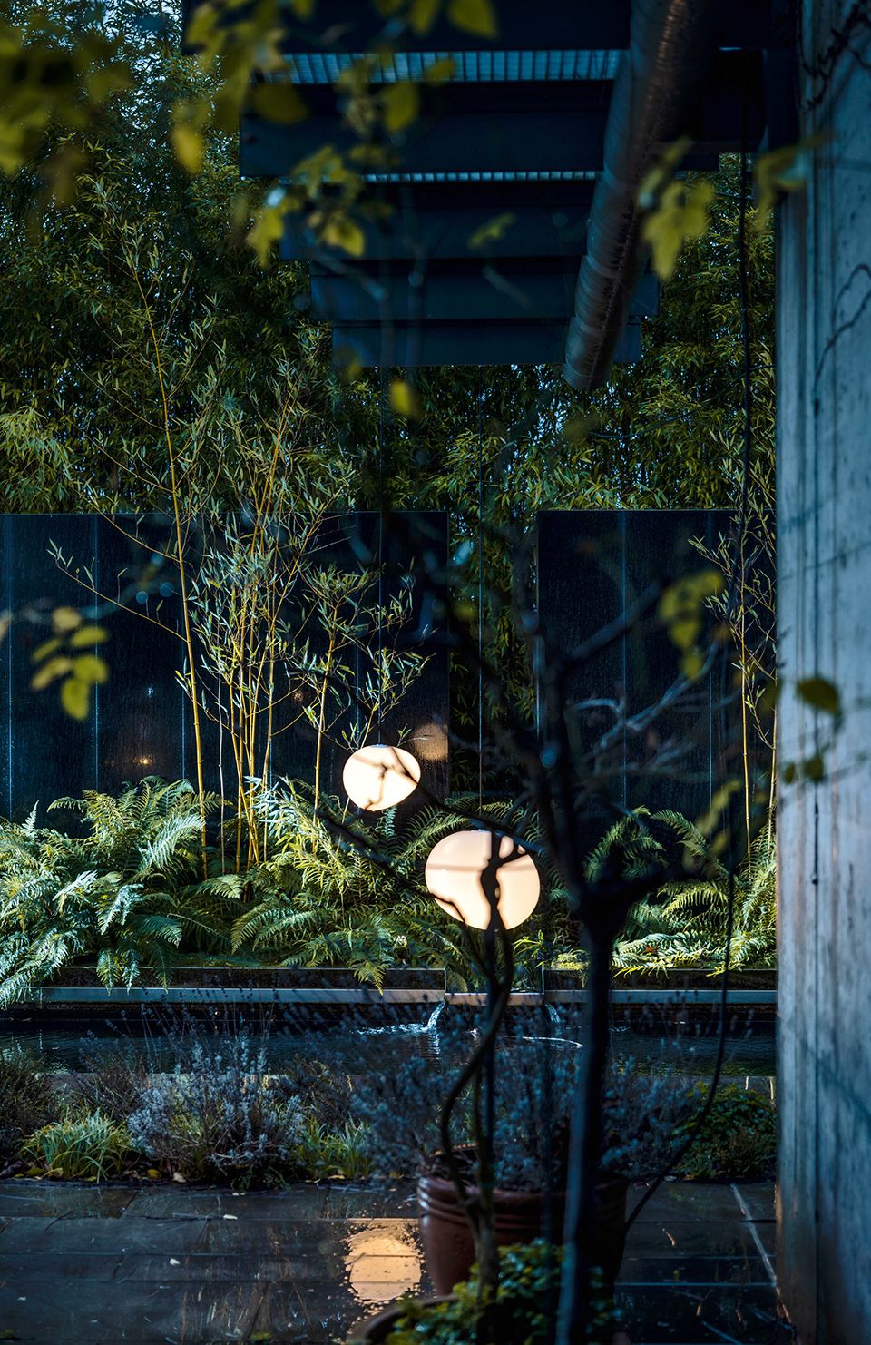 Gregg outdoor pendant light Foscarini 
