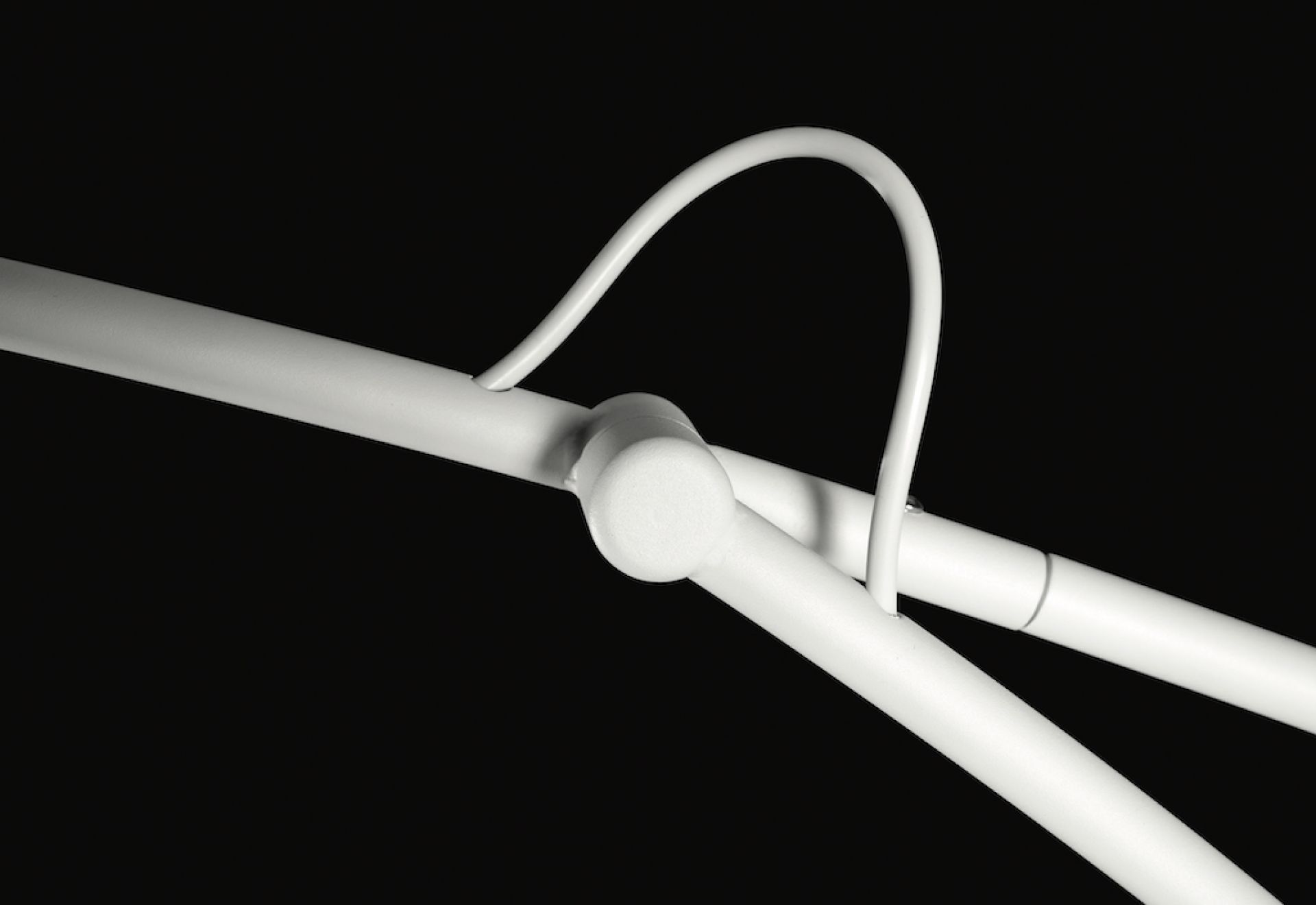 Vertigo Nova Floor Lamp White Petite Friture