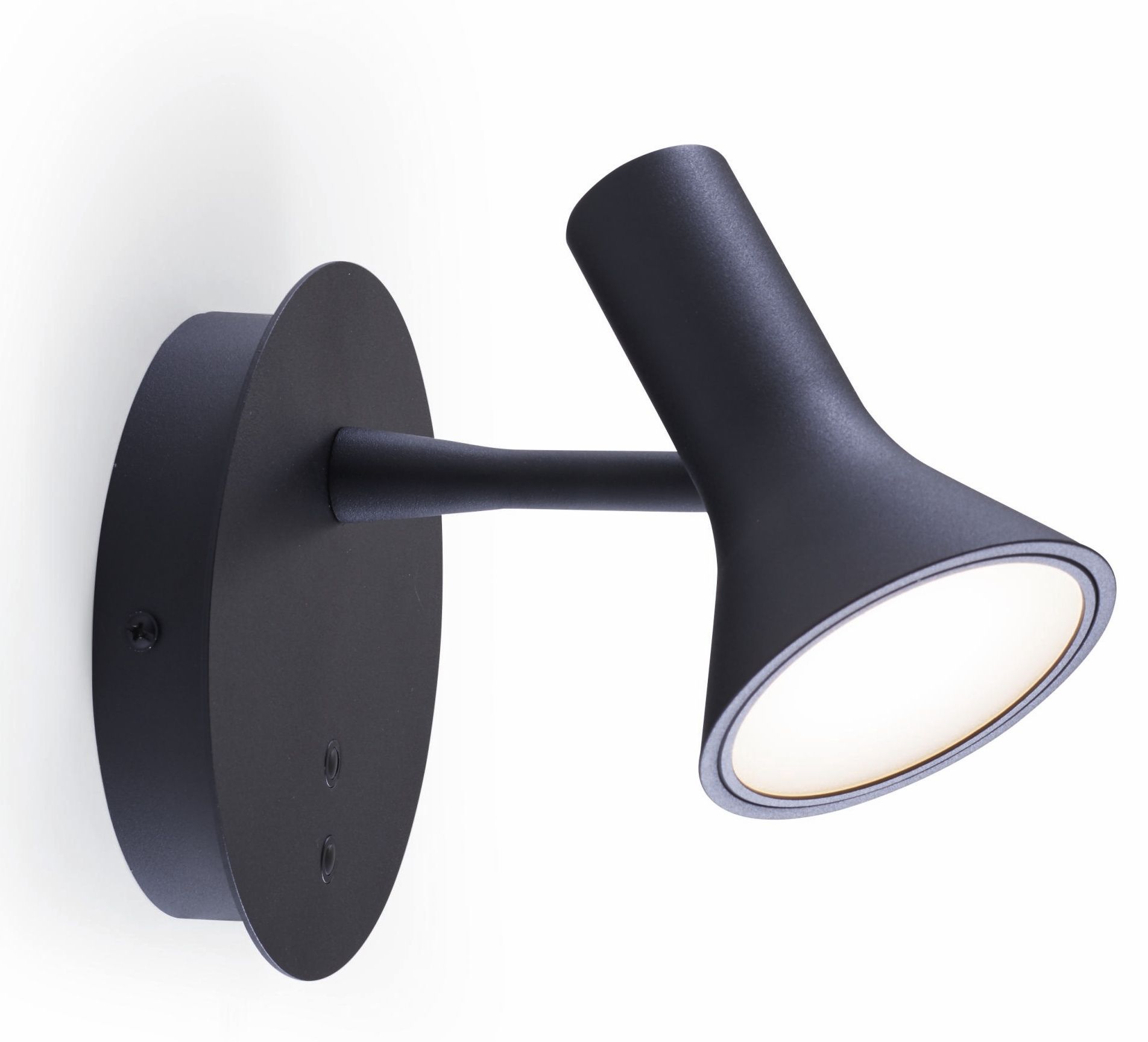 Asha Wandleuchte von ligne roset in Schwarz, moderne Innenbeleuchtung mit schwenkbarem Spot für Wohnzimmer.