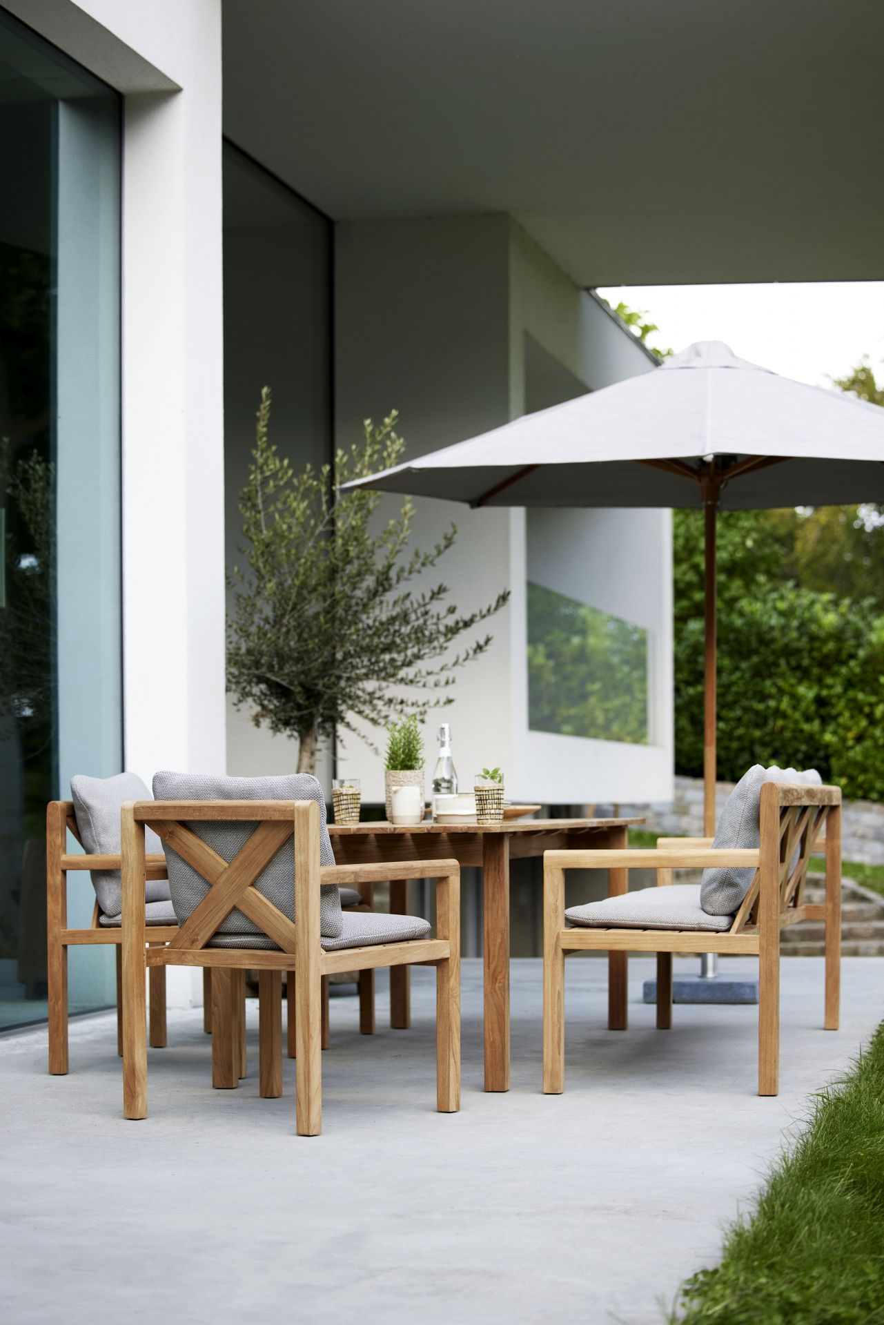 Grace Armchair Cane-Line
