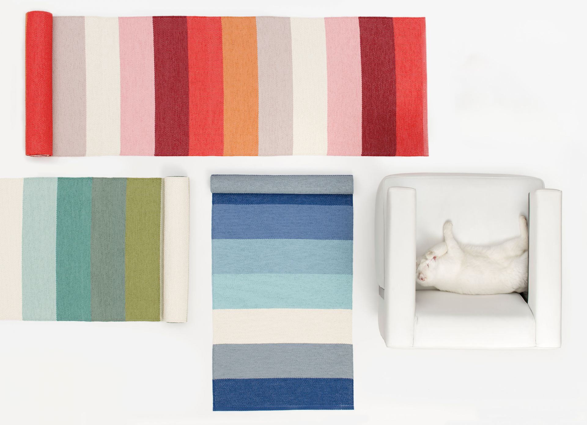Molly Plastic Carpet 70x100 cm Pappelina