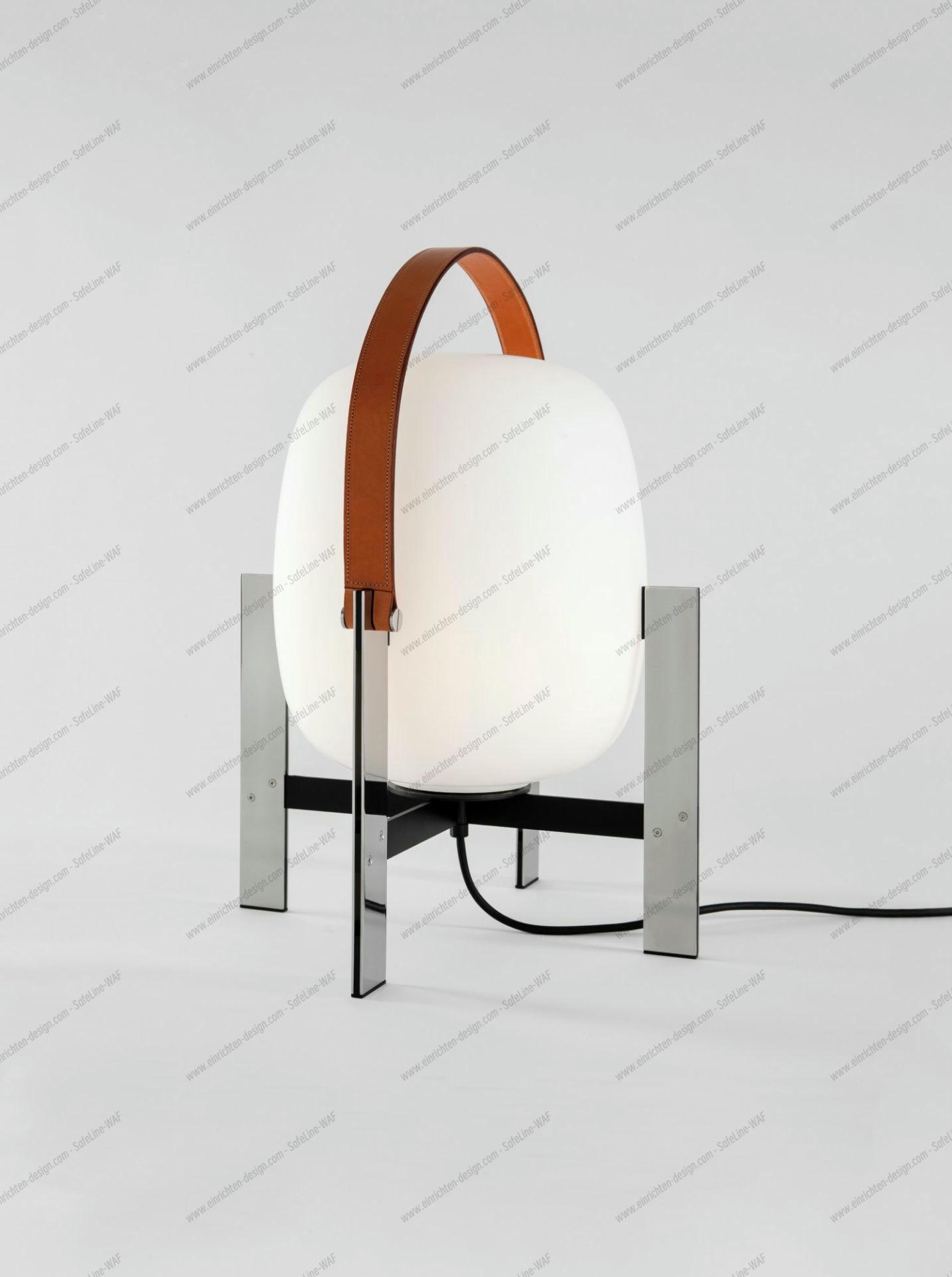 Cesta Metálica Table Lamp with Leather Handle Santa & Cole