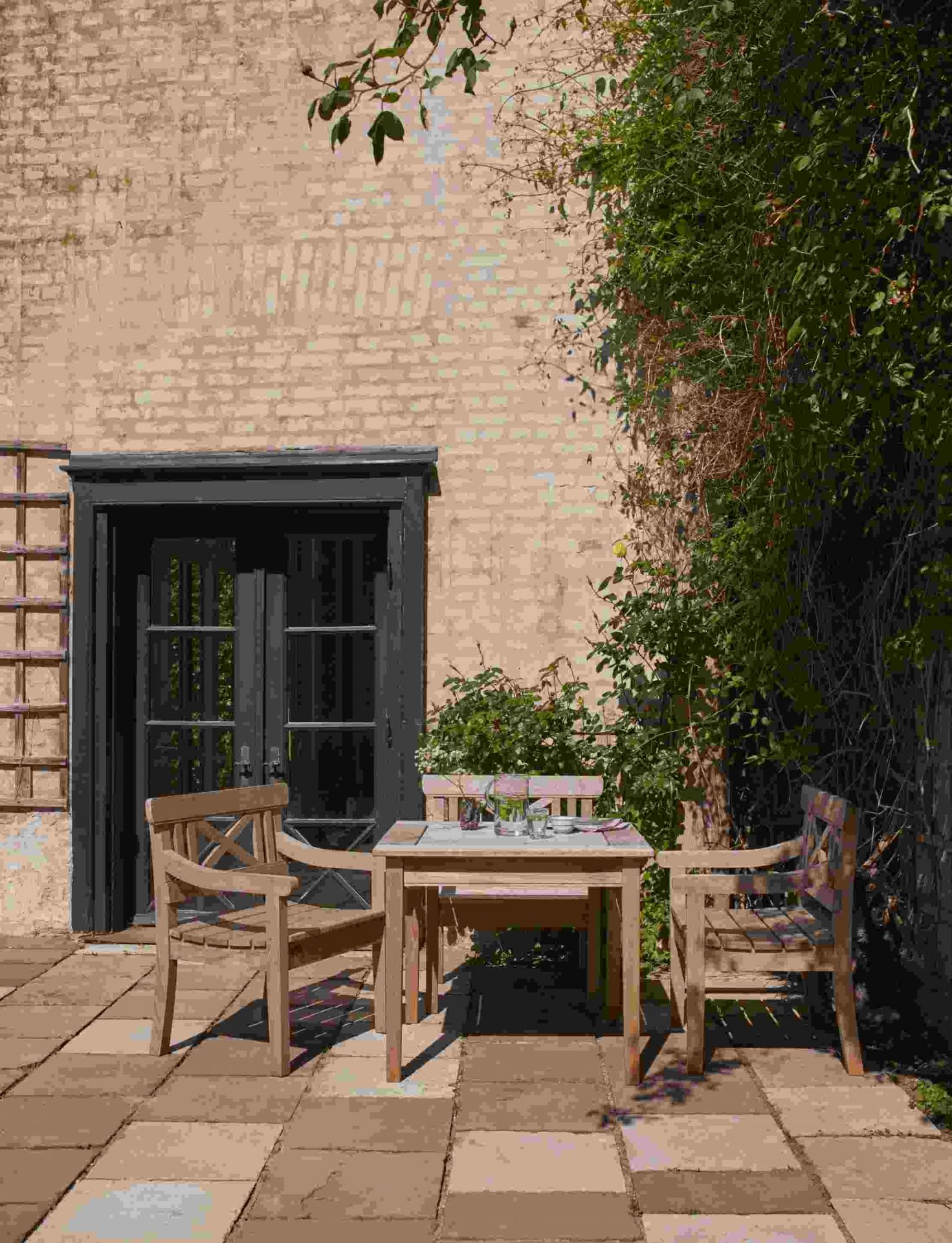 Drachmann Chair Outdoor Skagerak by Fritz Hansen