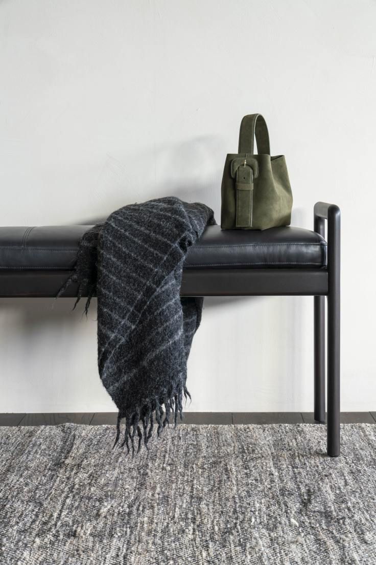 Jack Bench Bench with seat cushion leather black Ethnicraft