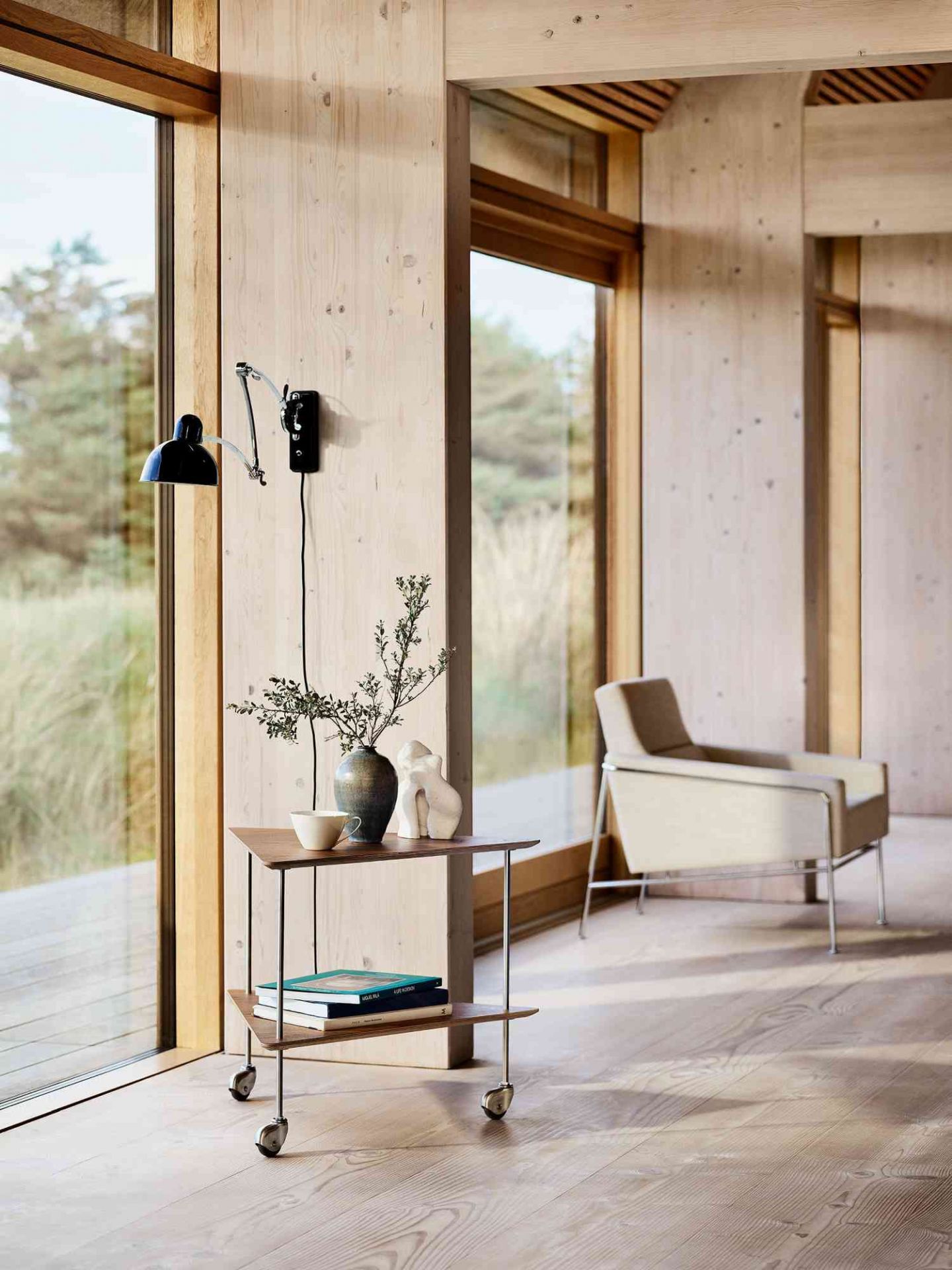 6559 W Kaiser idell wall light Fritz Hansen