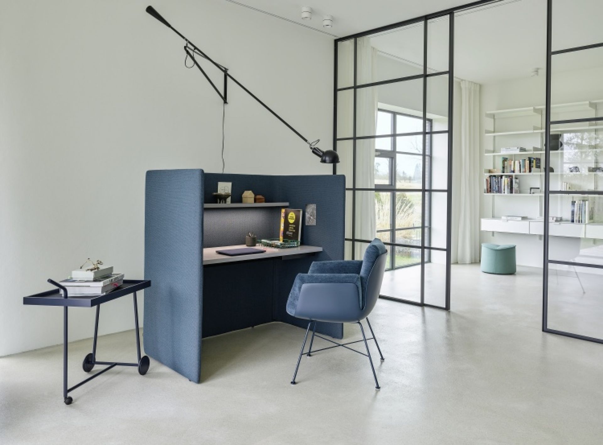 Alvo Armchair with 4-leg Wire frame Cor