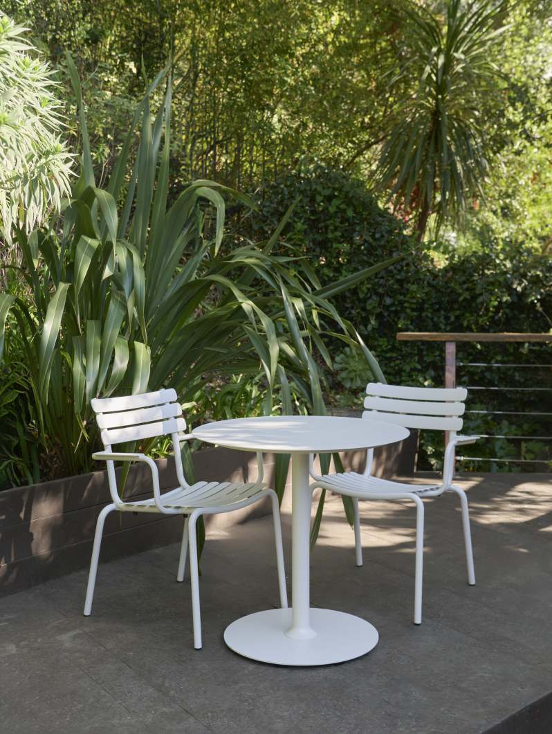 Pico Café Table Side Table Outdoor Houe