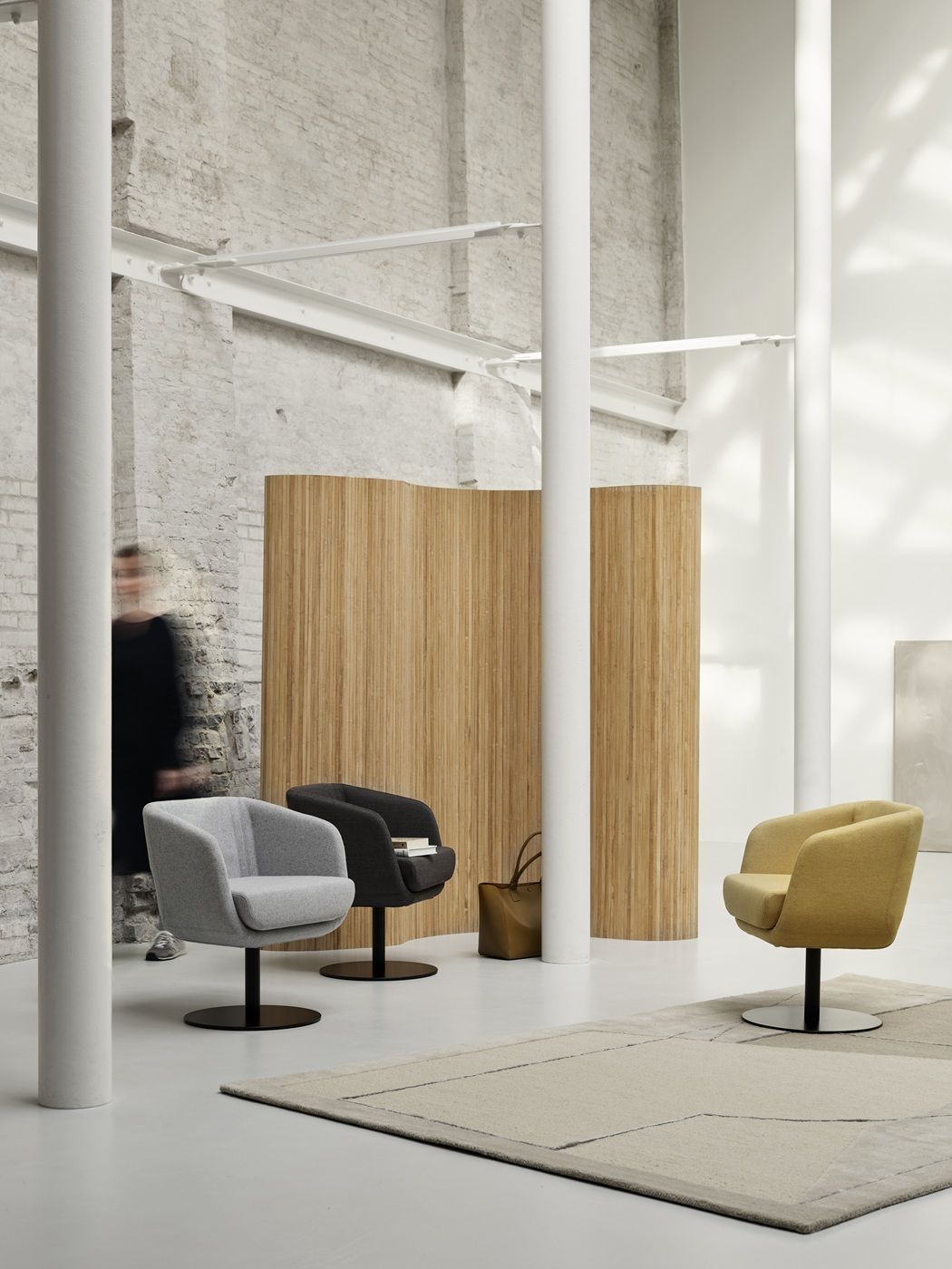 Shelly Swivel chair Softline