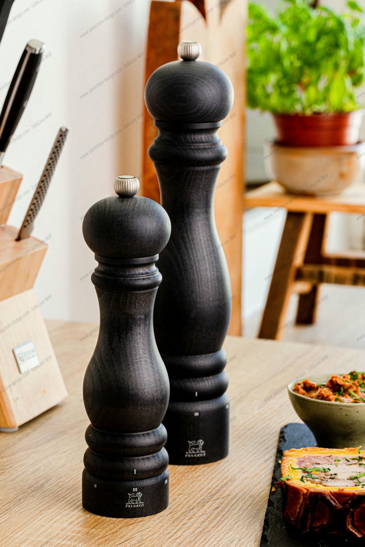 peugeot pepper mill 40cm
