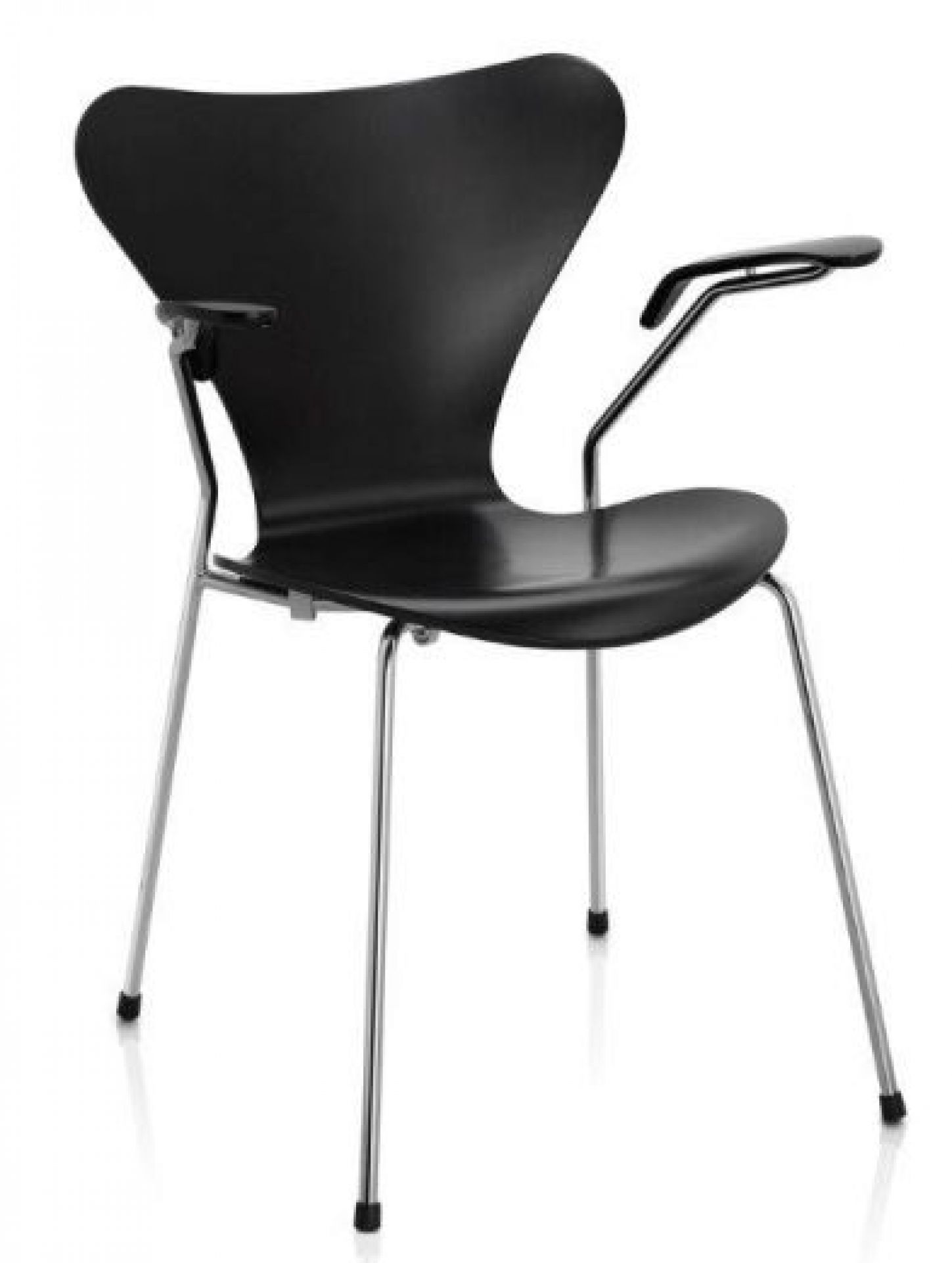 Seven armchair 3207 Fritz Hansen