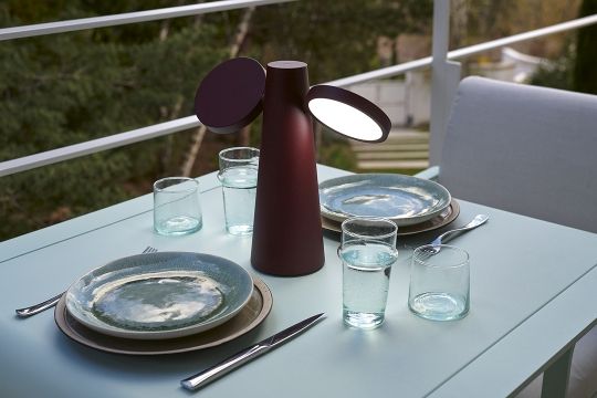 Oto table lamp Fermob