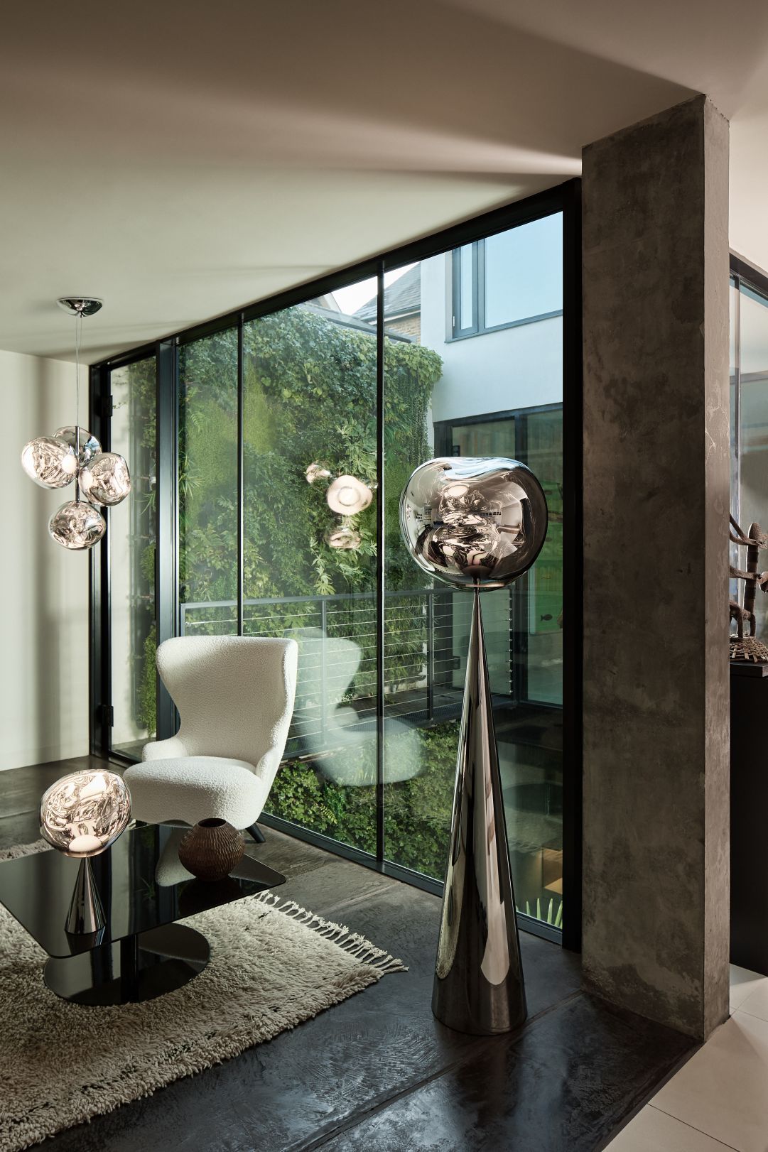 Melt Cone Fat Table lamp silver - opal Tom Dixon