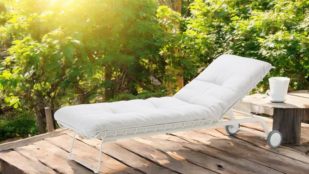 Leyasol Sun Bed Indoor / Outdoor Sun Lounger Freifrau Manufaktur 