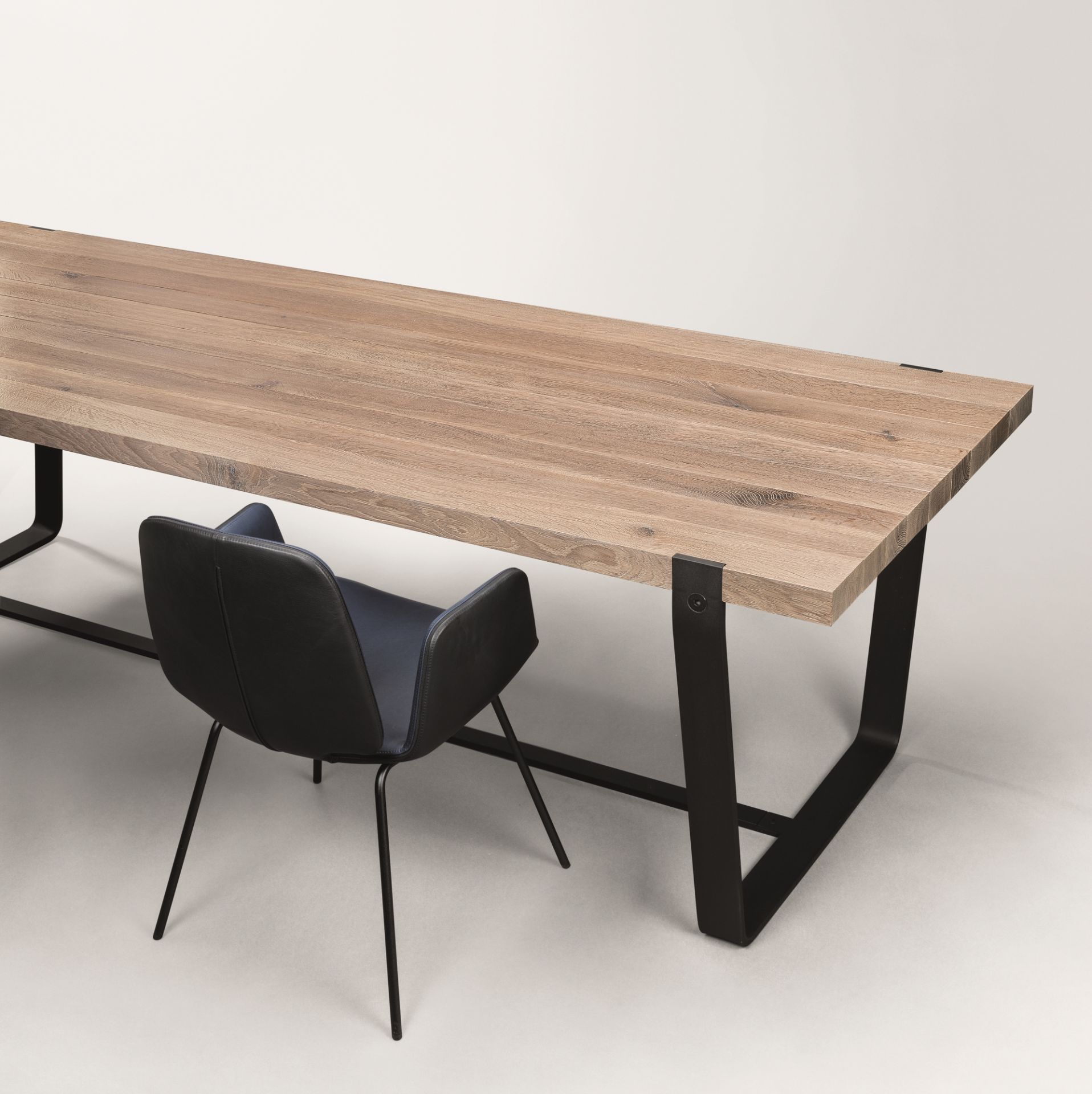 BB 11 Clamp table oak raw/oiled Janua