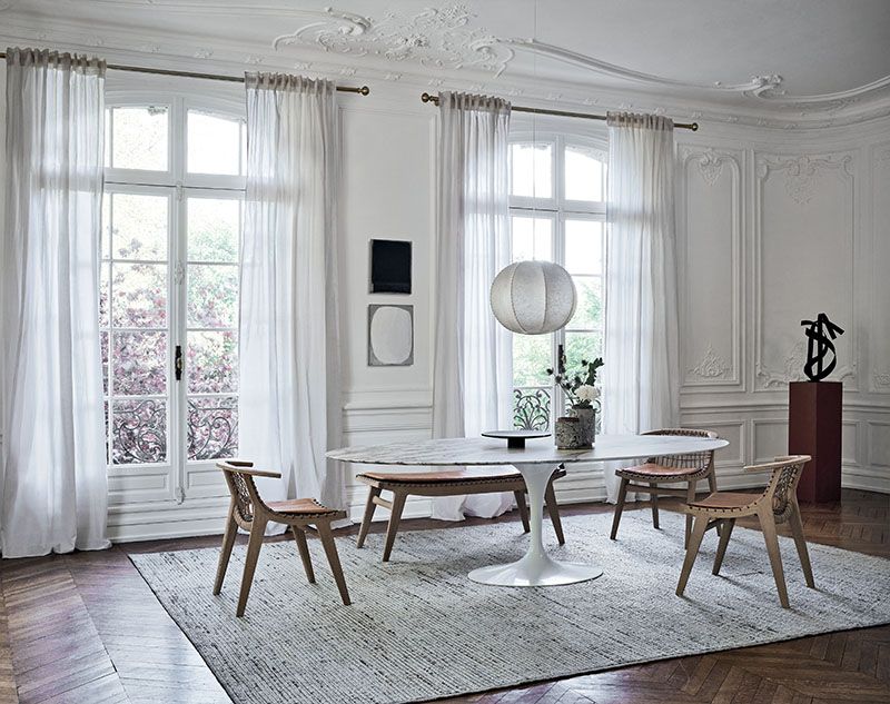 Klismos Chair with Felt gliders Knoll International Klismos Chair with Felt gliders Knoll International