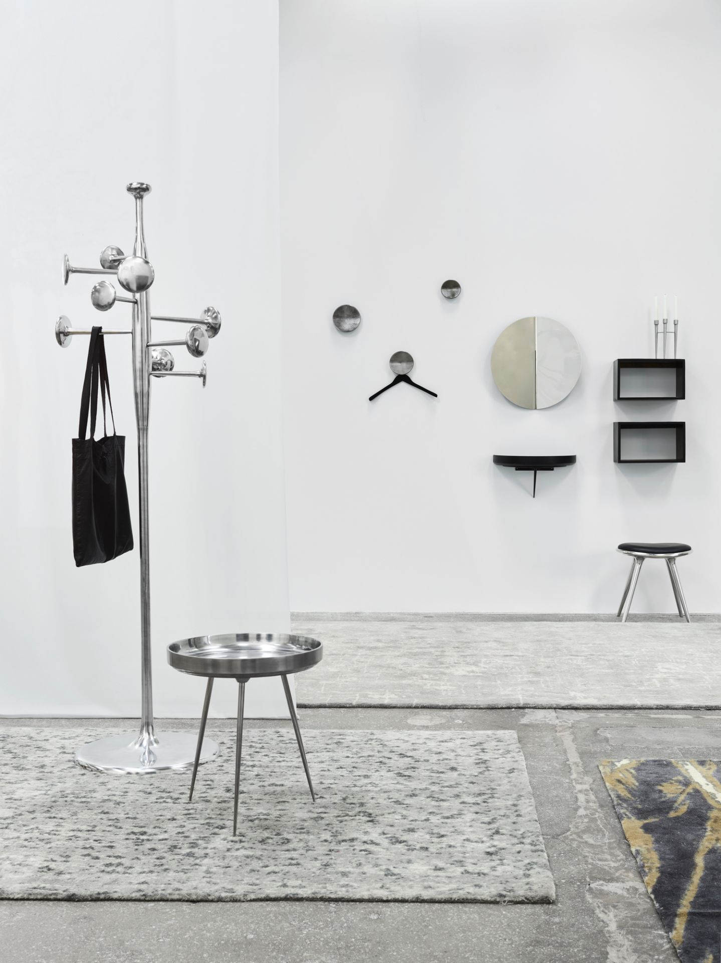 Imago Mirror Object Wall Mirror stainless steel Mater