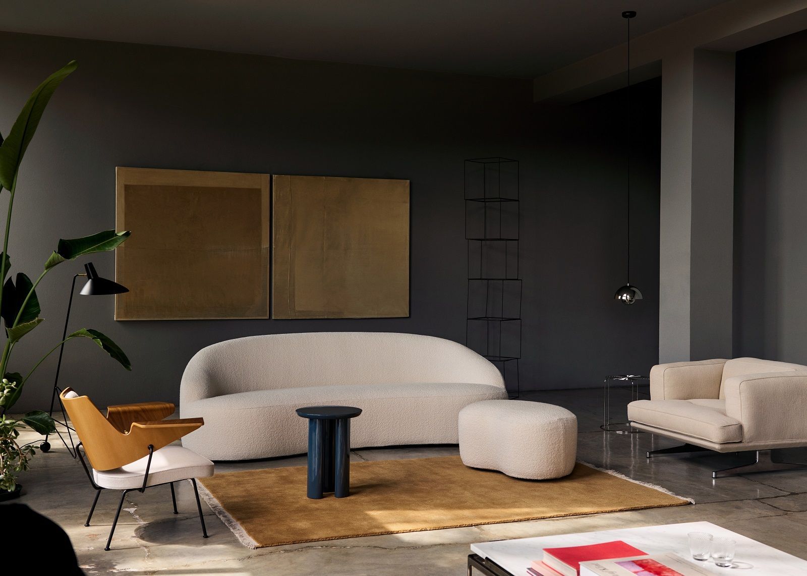 Margas LC4 Sofa AndTradition