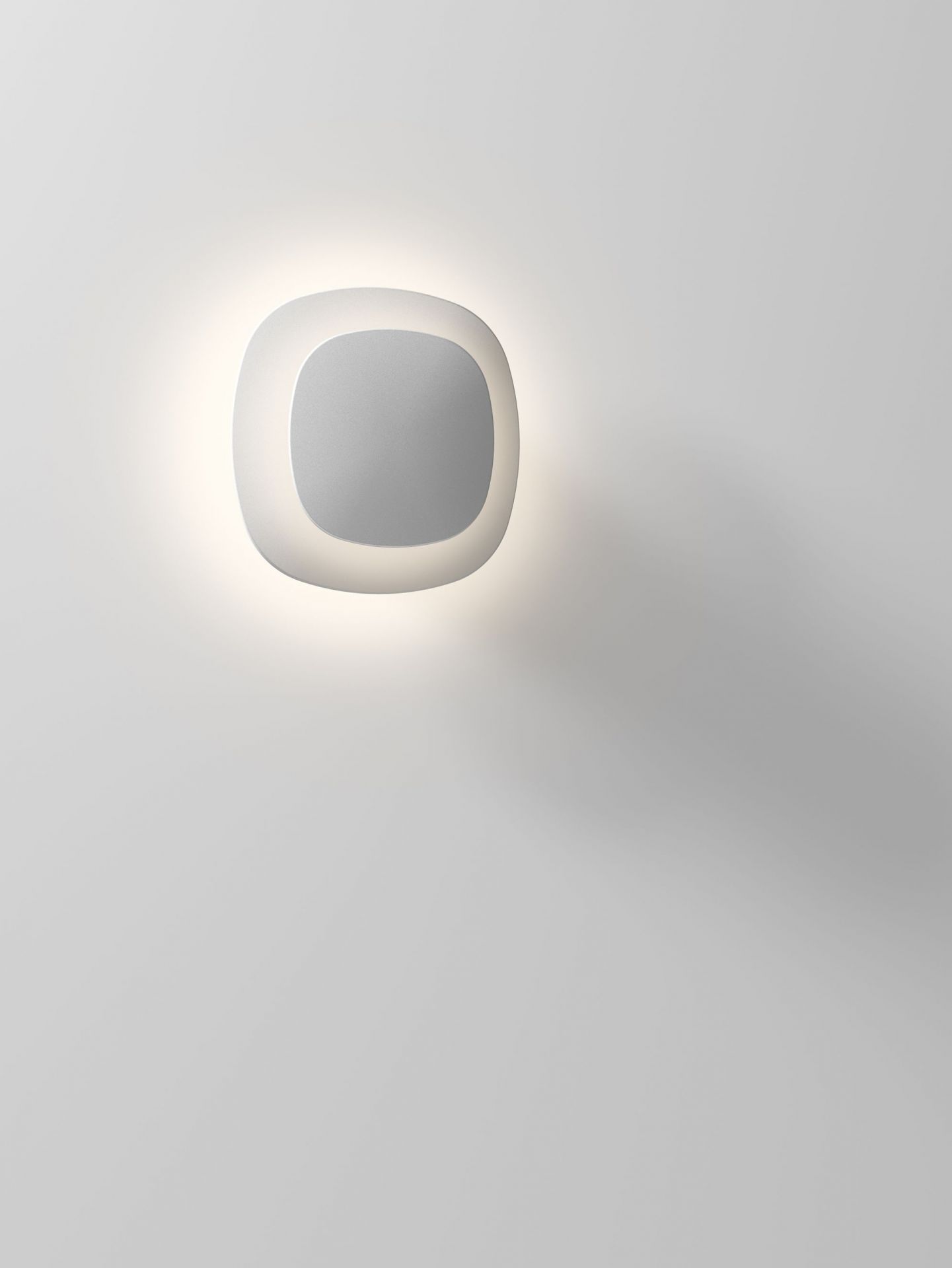 D85 Luthien Wall lamp Luceplan