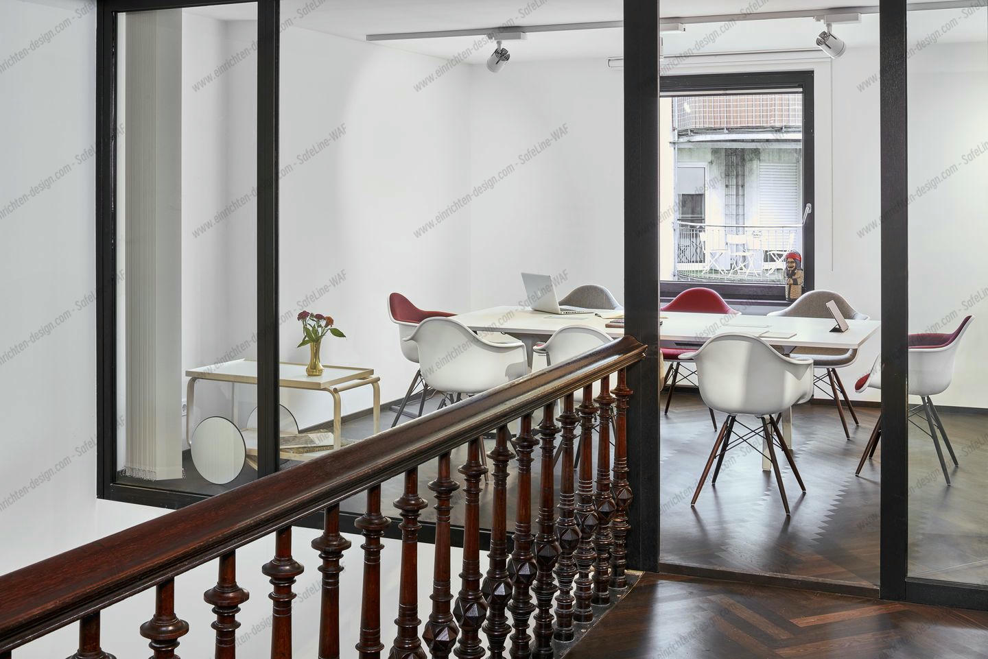 Eames Plastic Arm Chair DAW Chair Fully upholstered Vitra