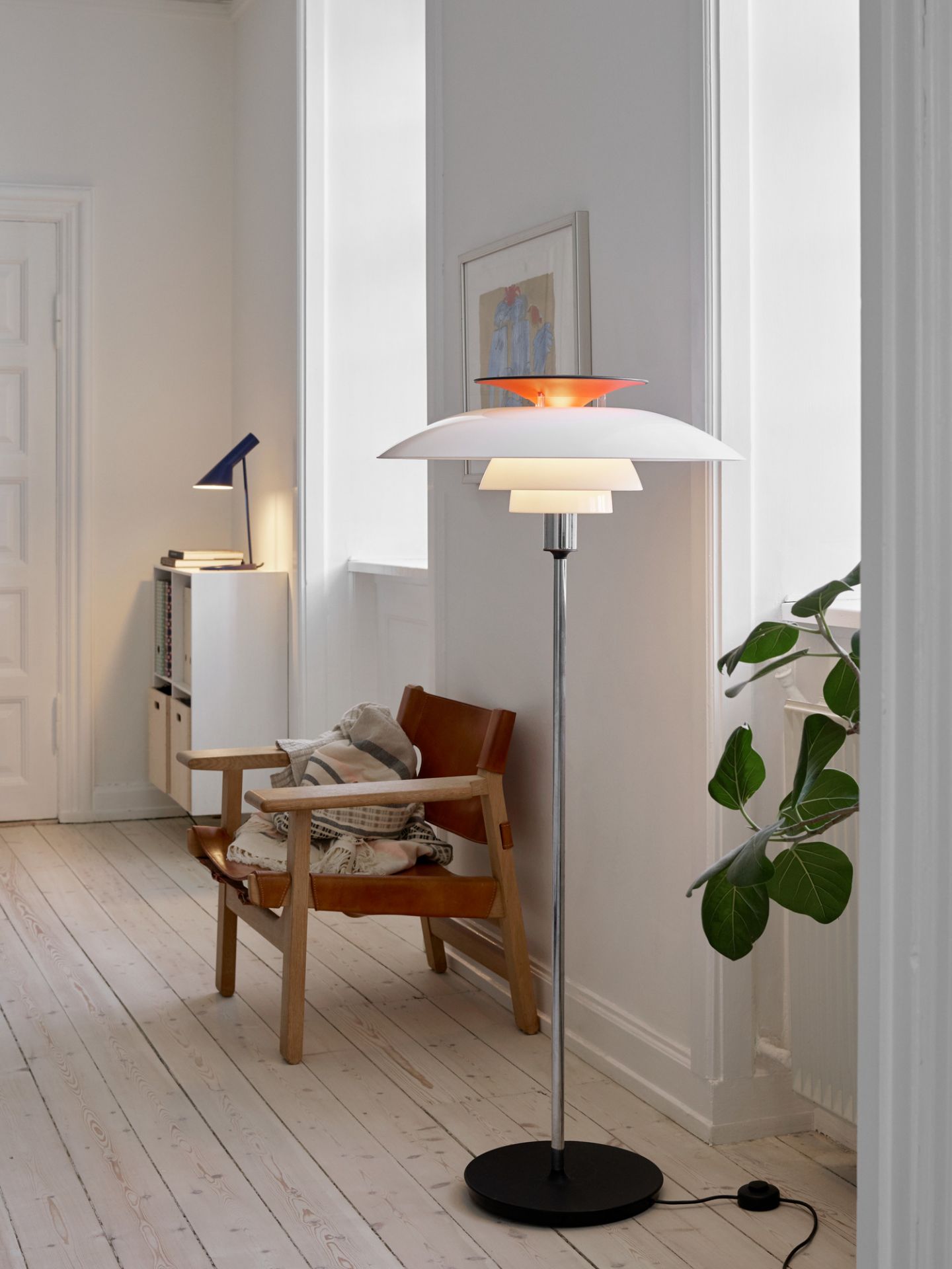 louis poulsen floor lamp