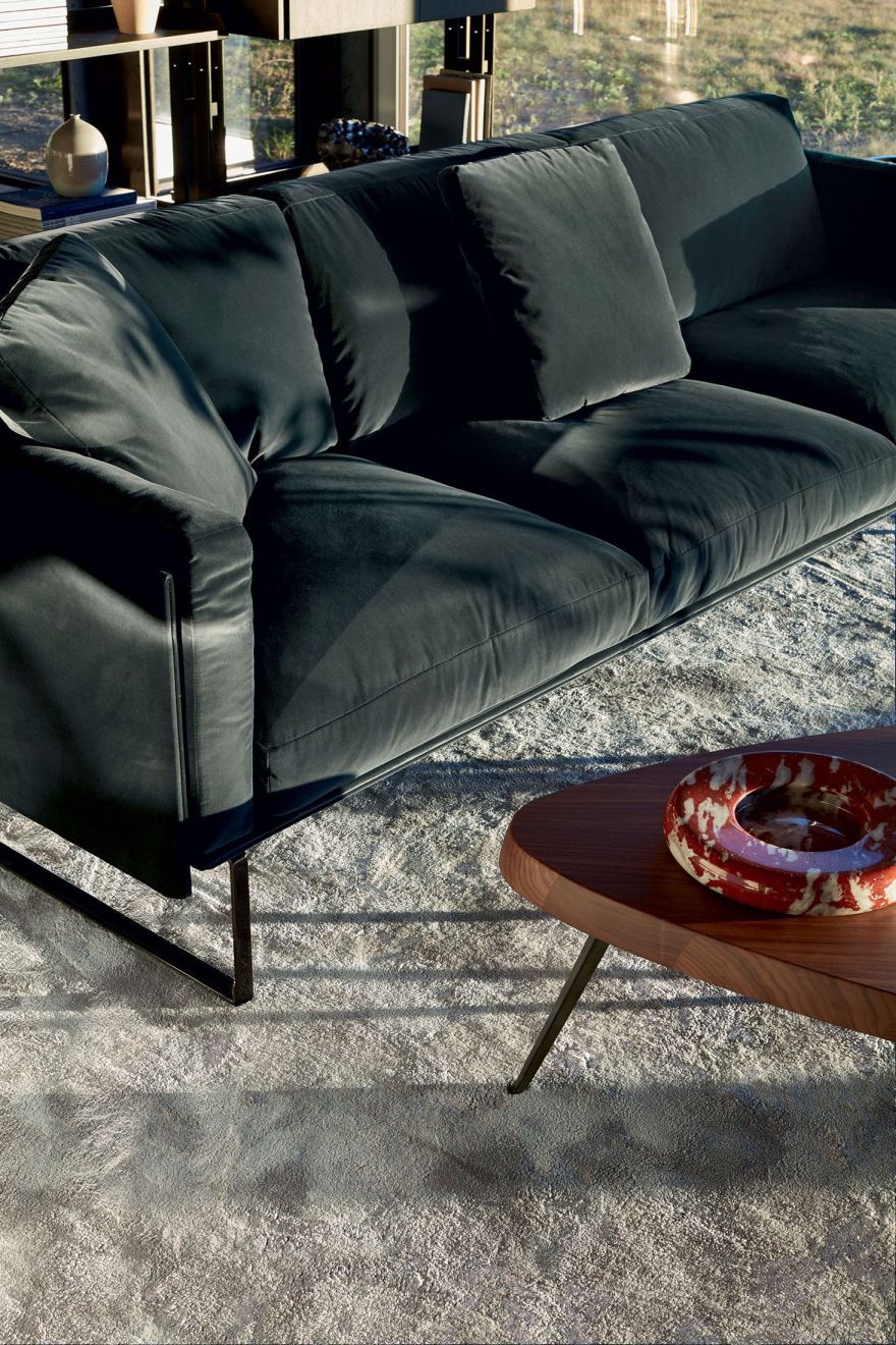 8 Sofa 3-Seater Cassina