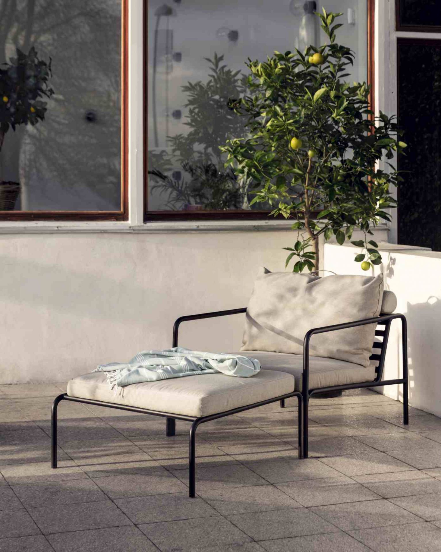 Avon Lounge Chair Outdoor Armchair Houe 
