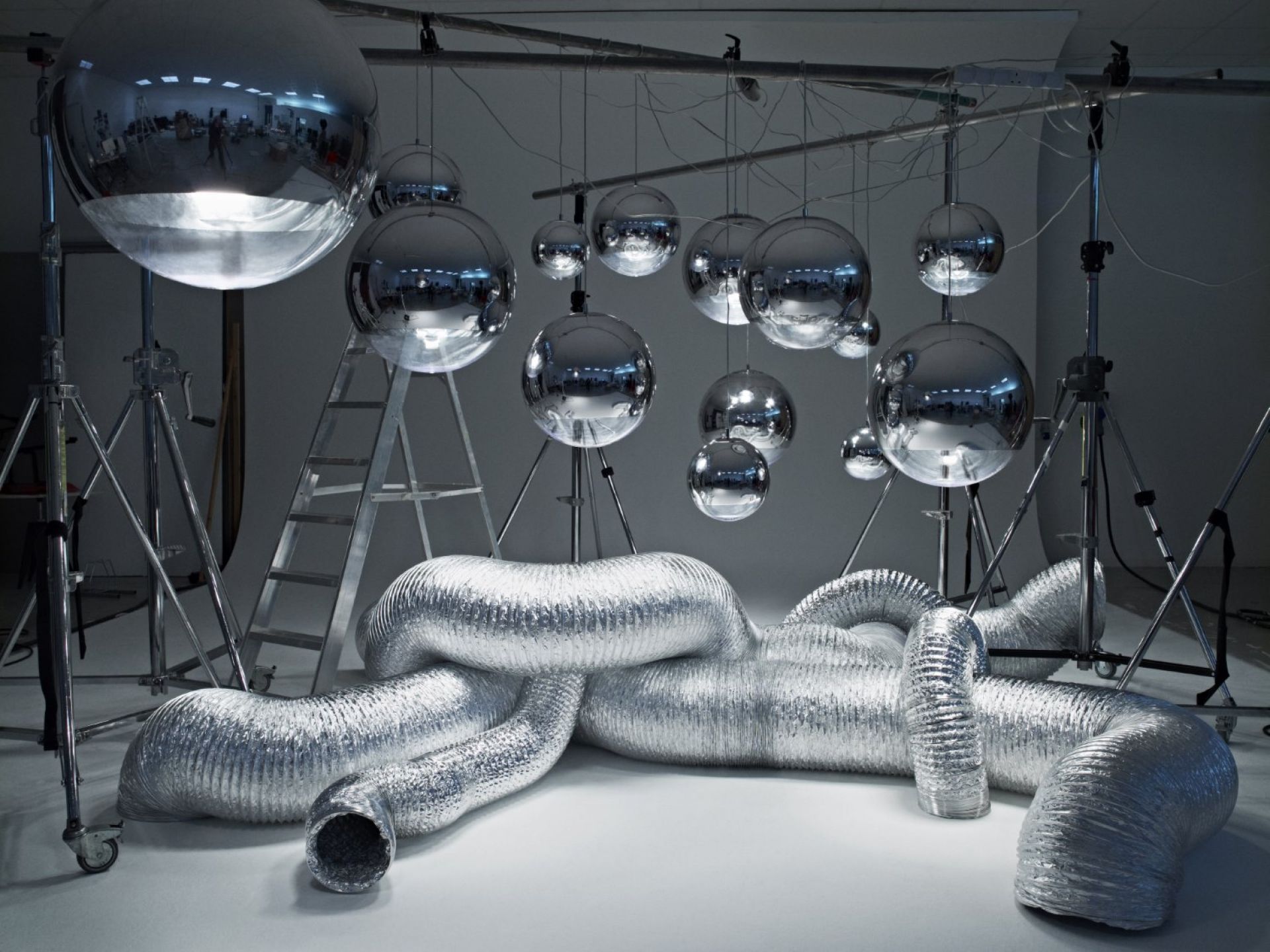 Mirror Ball Suspension Tom Dixon