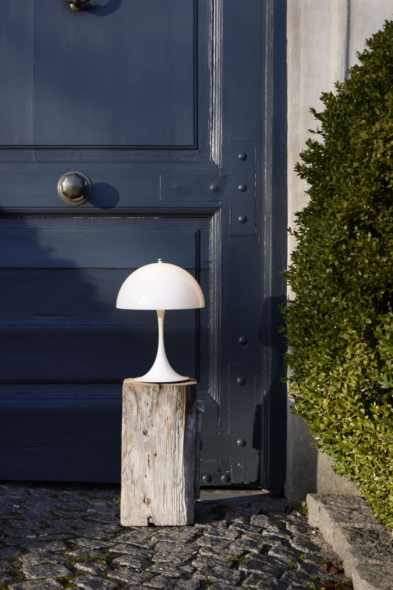 Panthella 250 Portable Battery LED Table Lamp Indoor/Outdoor Opal Louis Poulsen 