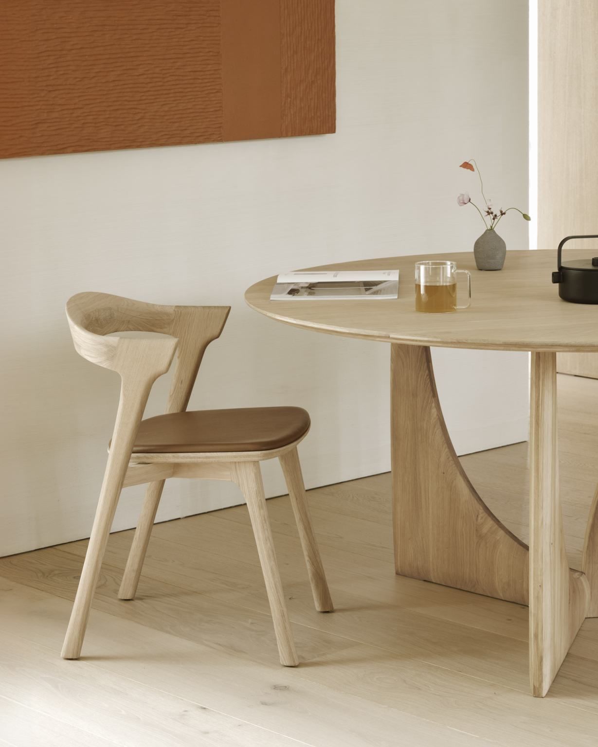 Geometric Dining Table round dining table Ethnicraft