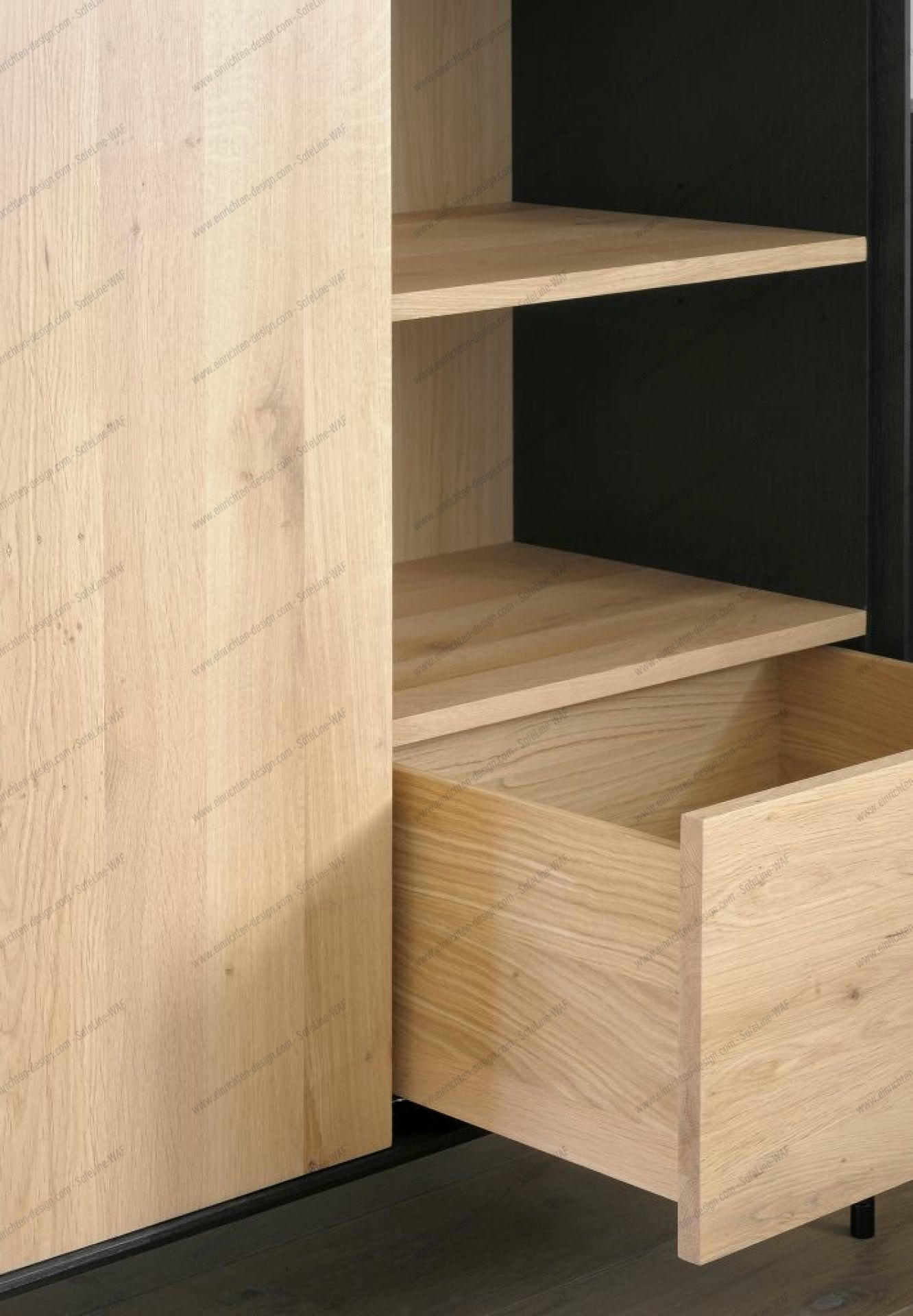 Blackbird storage cupboard Oak Ethnicraft
