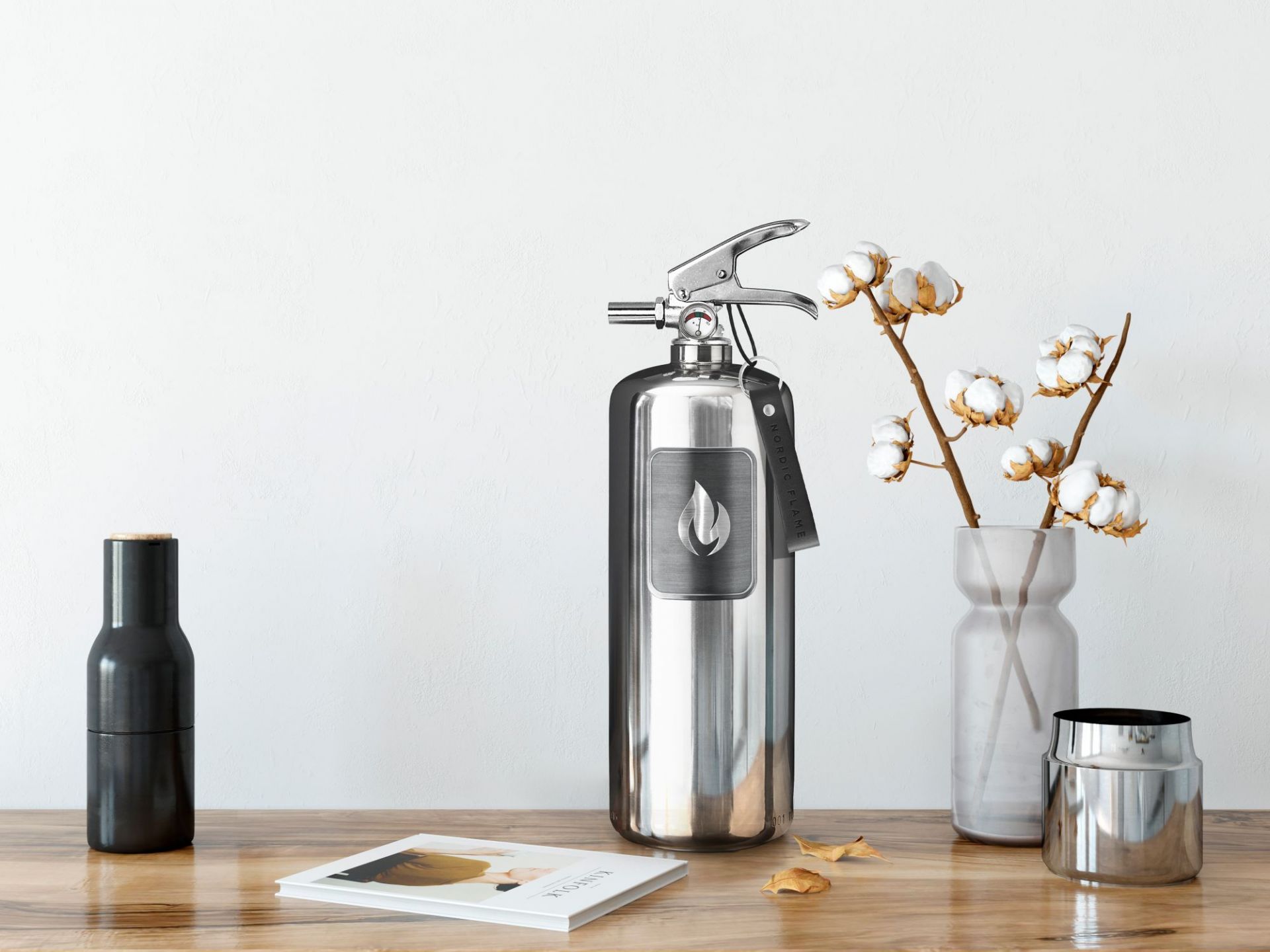 Fire extinguisher Steel Edition 2 kg polished stainless steel Nordic Flame SINGLE PIECES