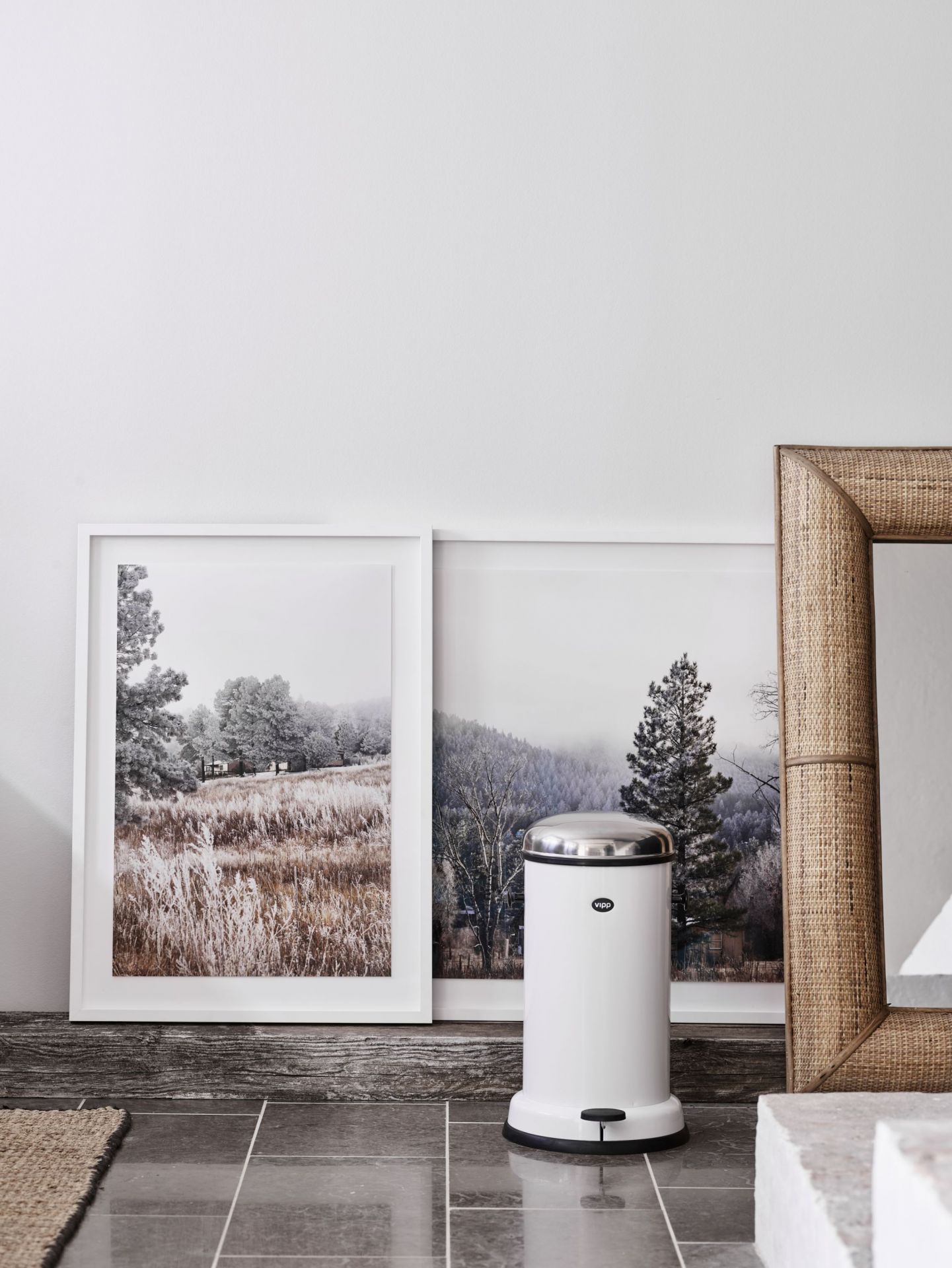 Pedal Bin 14 L white Vipp
