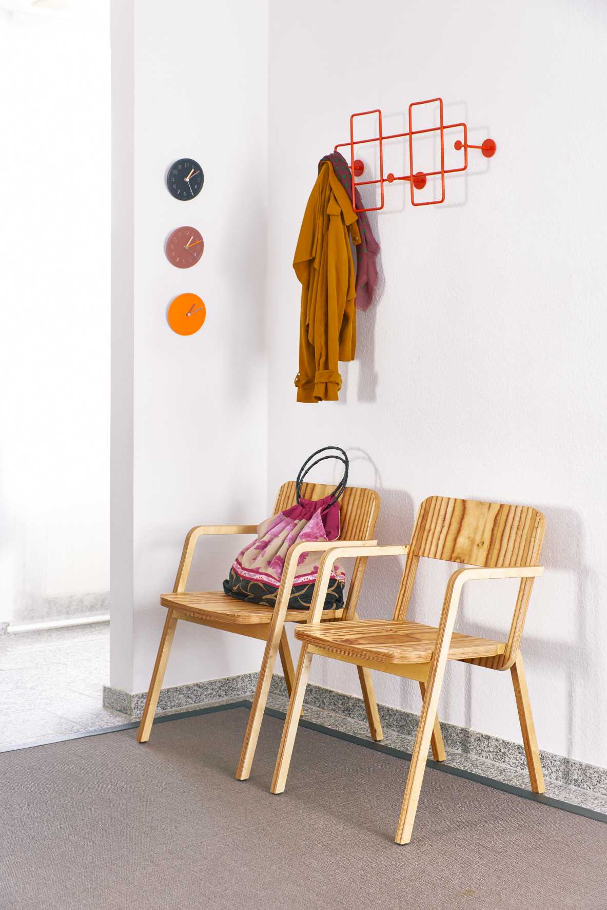 Alu Alu Wall Clock Richard Lampert