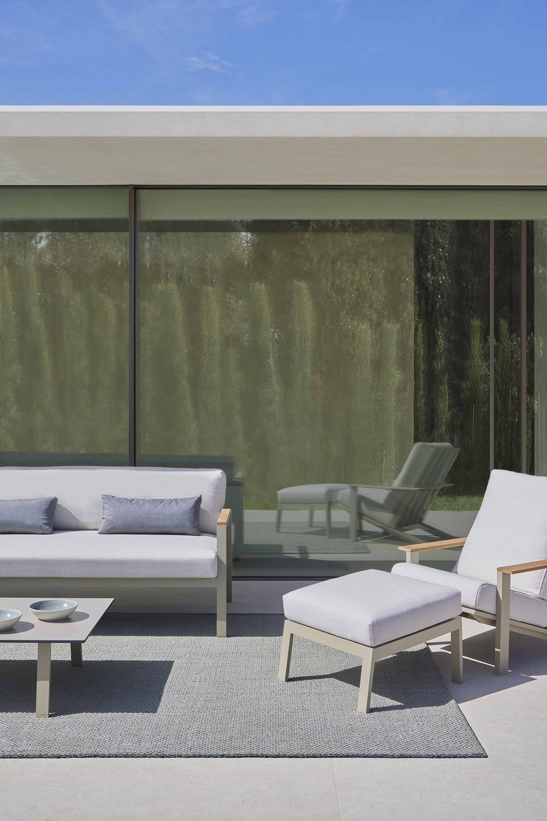 Saline Outdoor Rug Gan