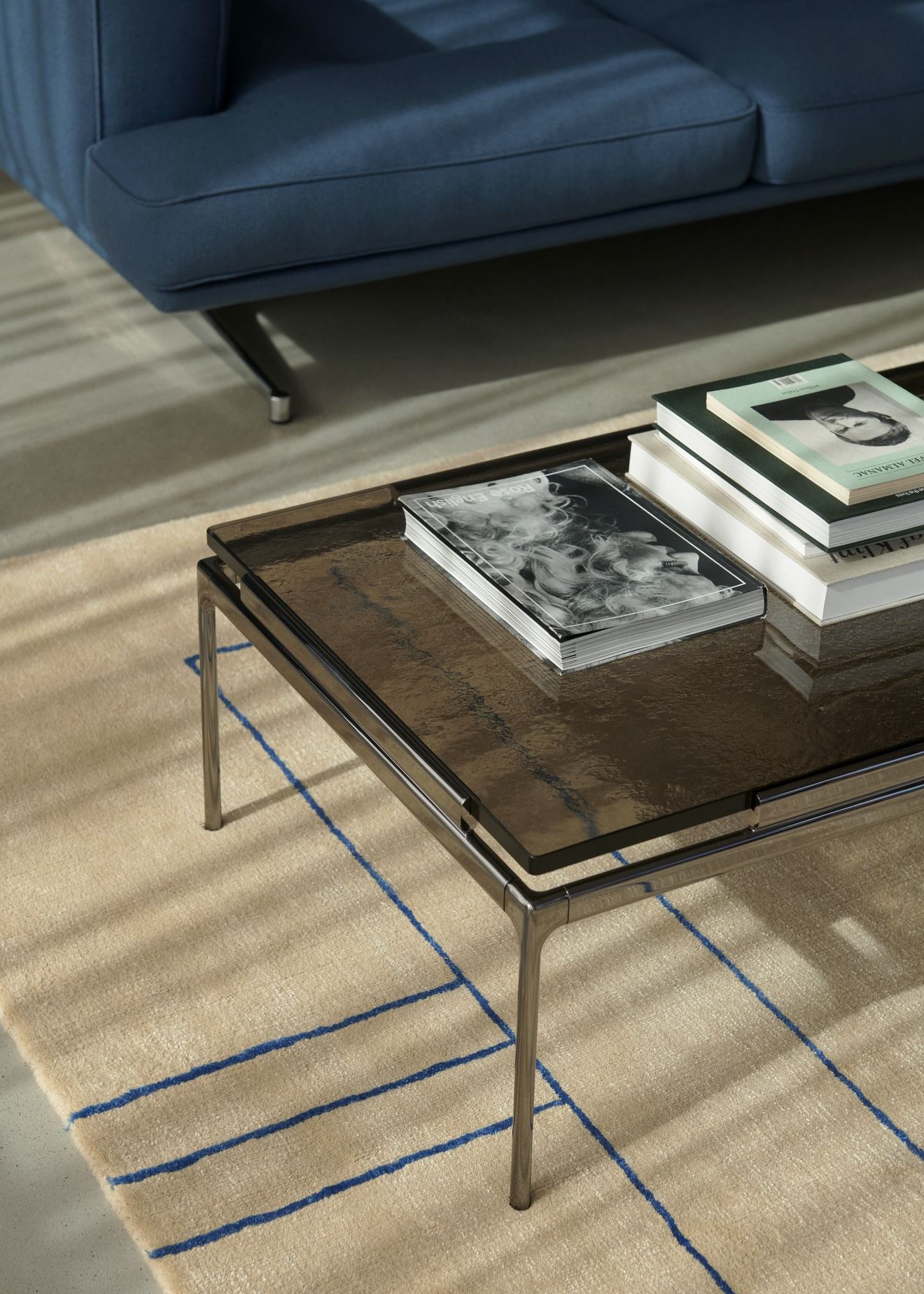Sett LN12 / LN13 Coffee table AndTradition