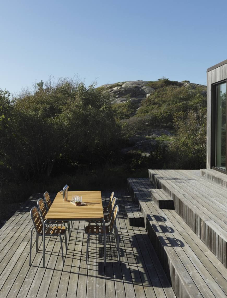 Vig Table 90 x 200 cm Table Outdoor Normann Copenhagen  