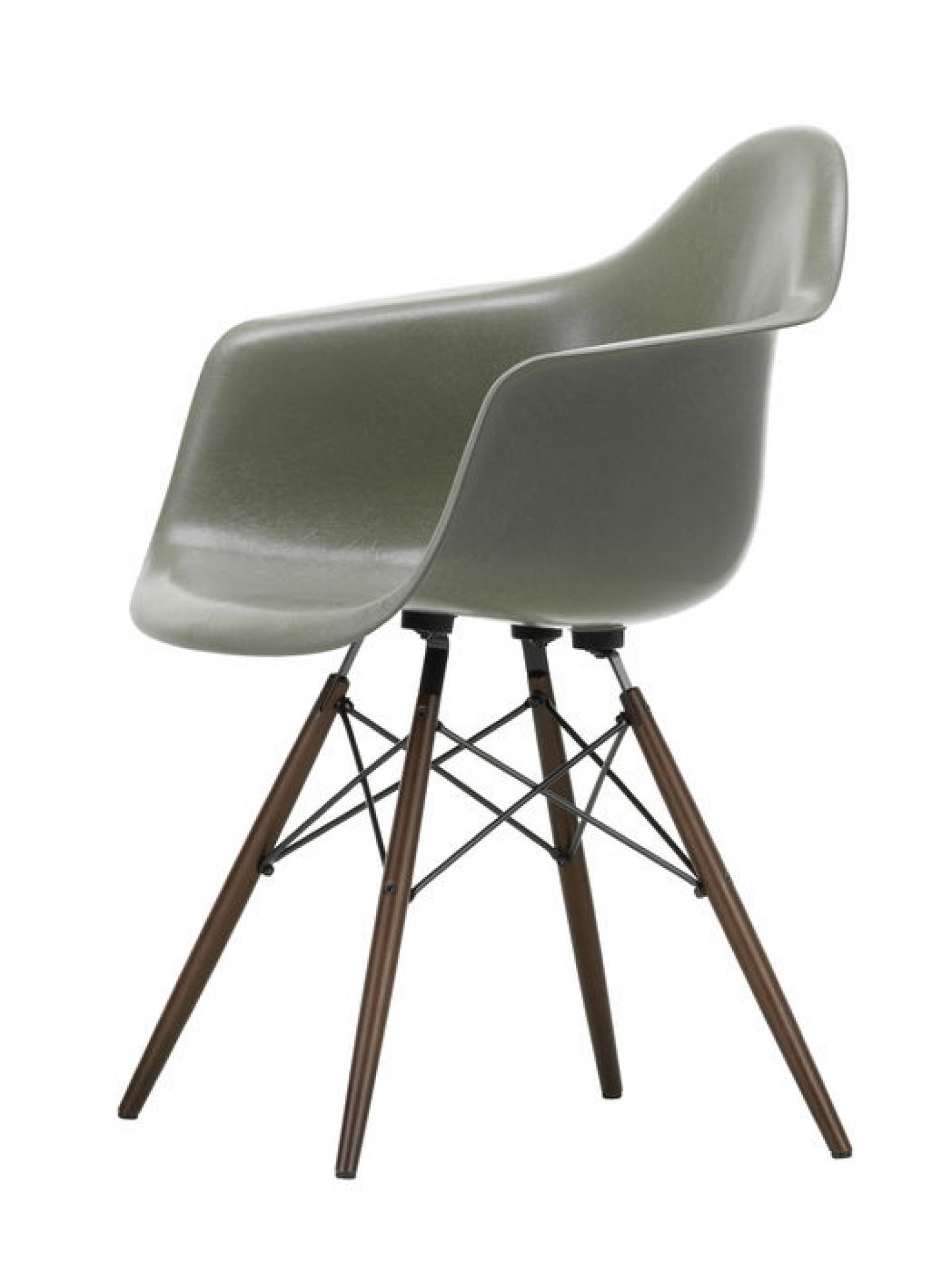Eames Fibreglass Arm Chair DAW Chair Vitra