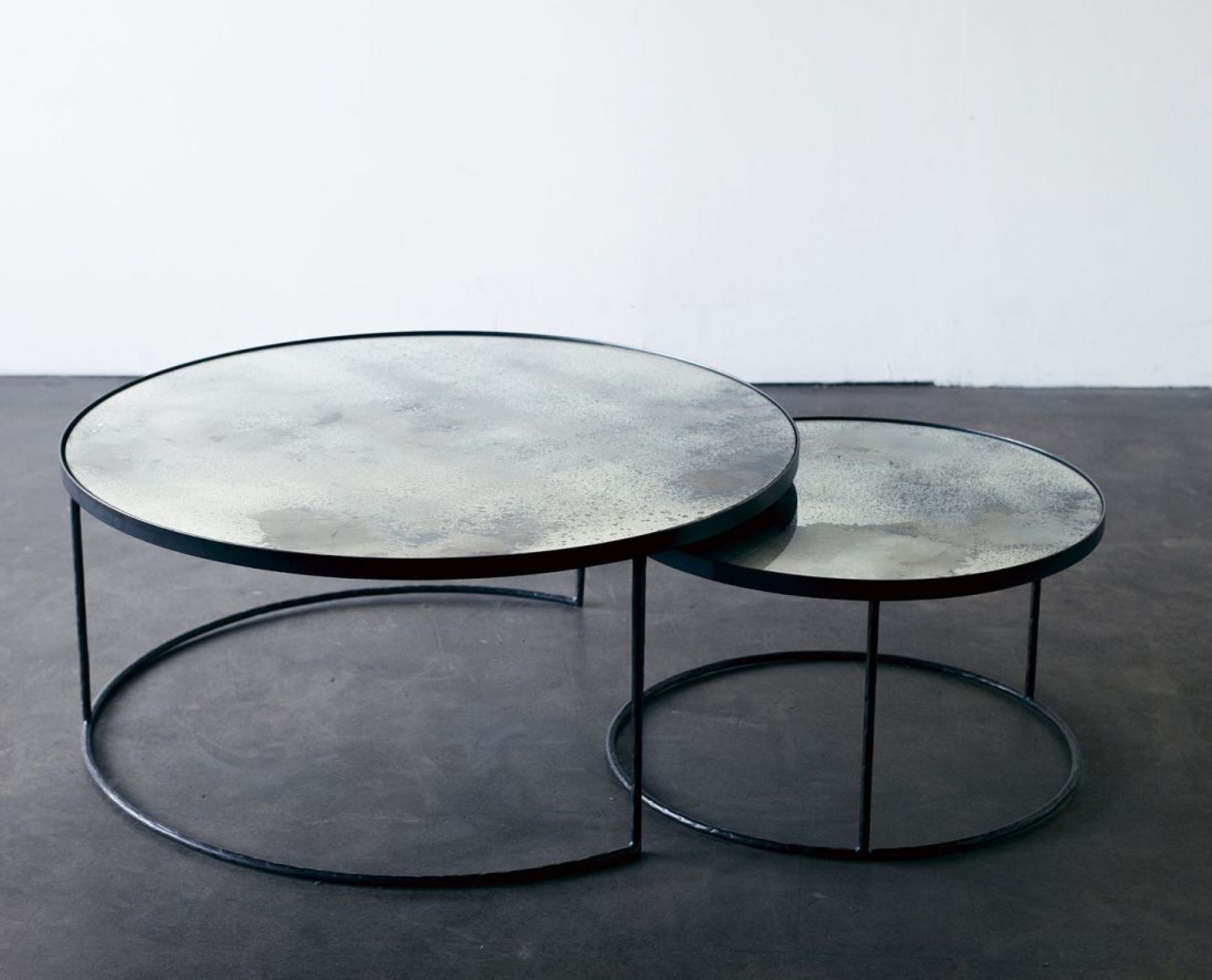 Nesting coffee table SMALL / COAL Ethnicraft SINGLE PIECES