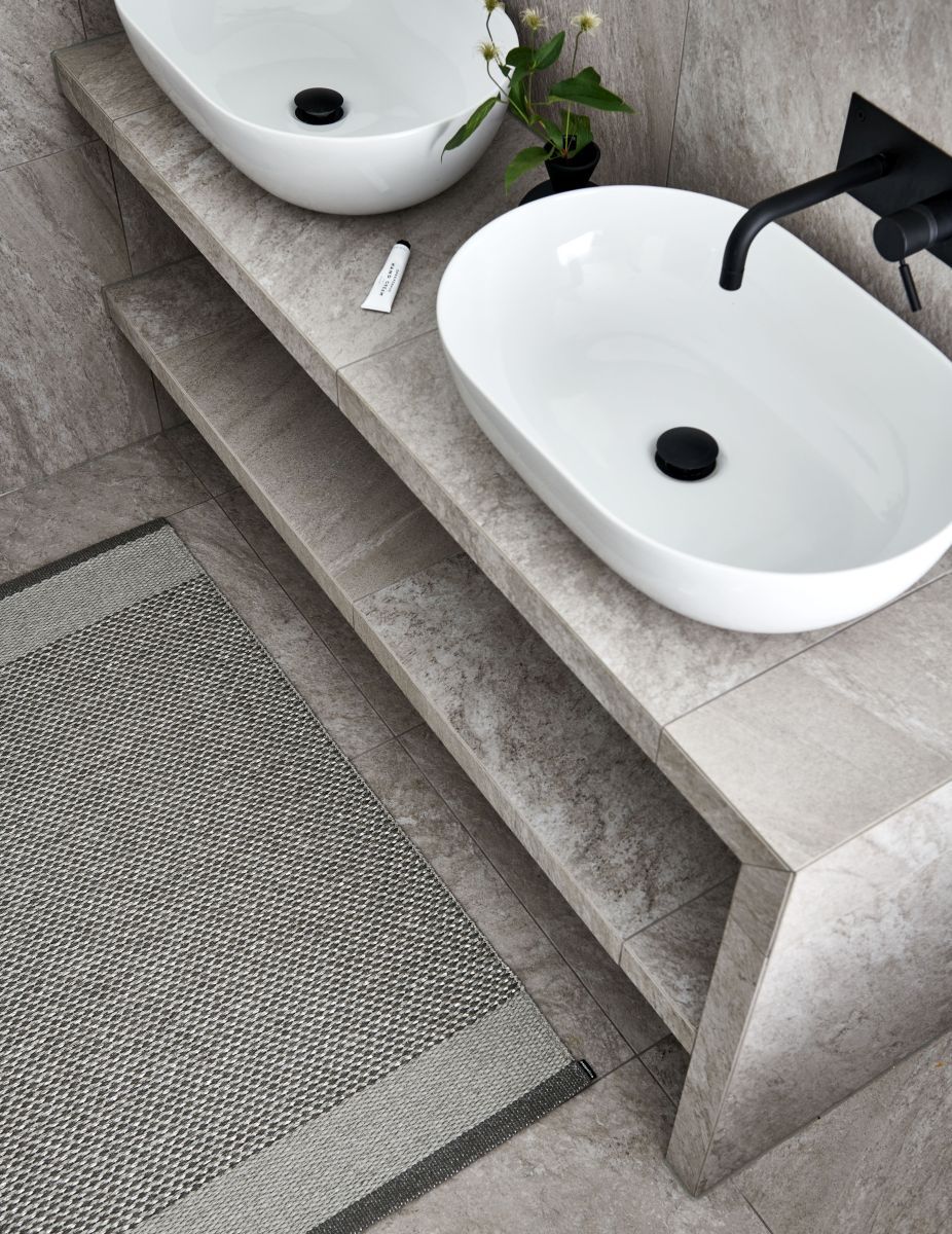 Edit Rug 70 x 300cm Pappelina