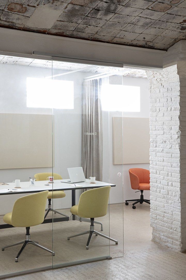 Mikado Side Chair Vitra
