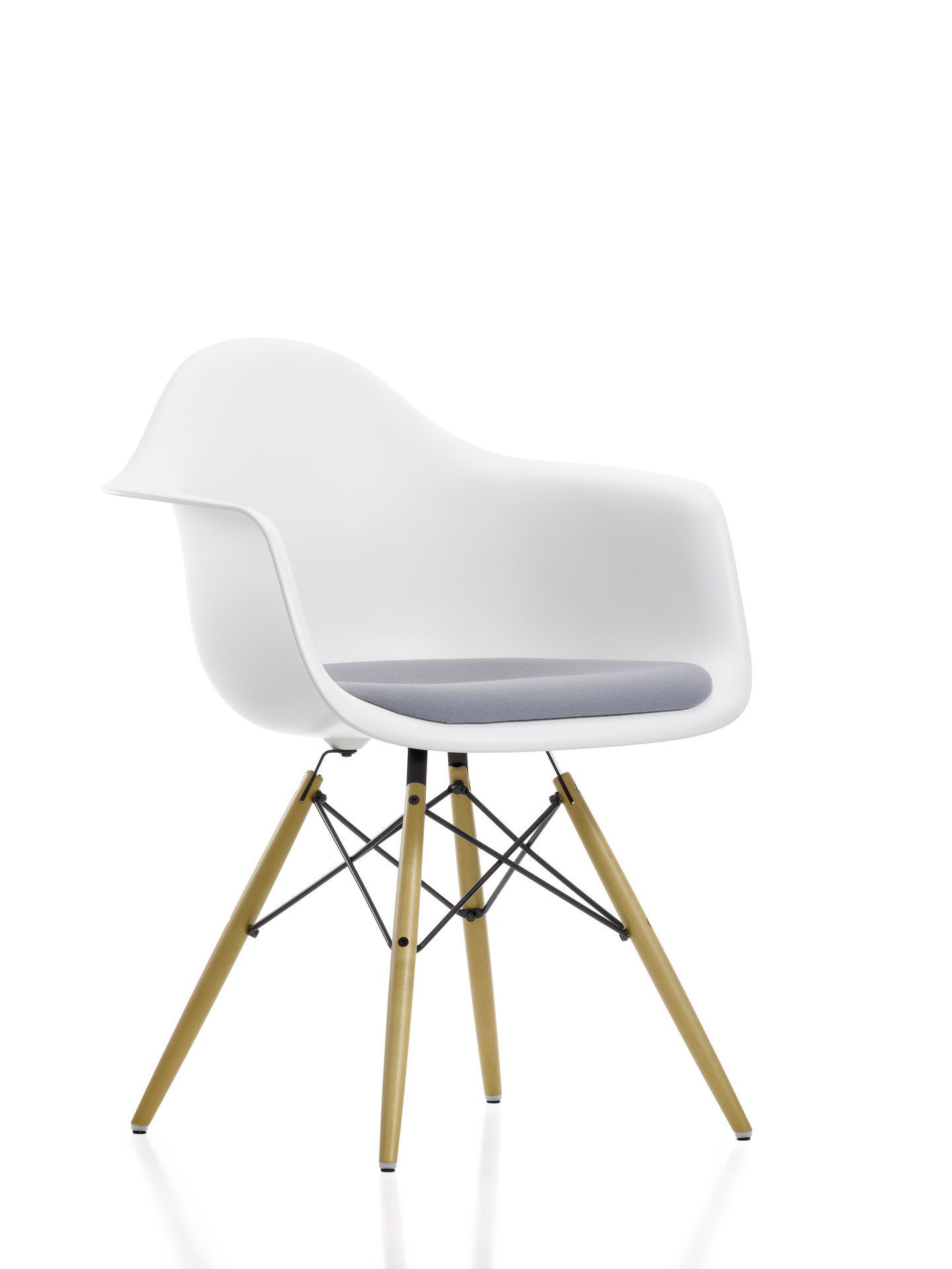 Eames Plastic Arm Chair DAW Chair with seat cushion Vitra