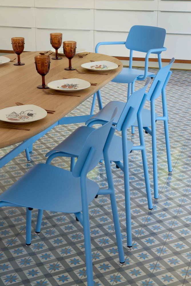 SO'O oak dining table 220 × 95 cm (oval) Indoor Fermob