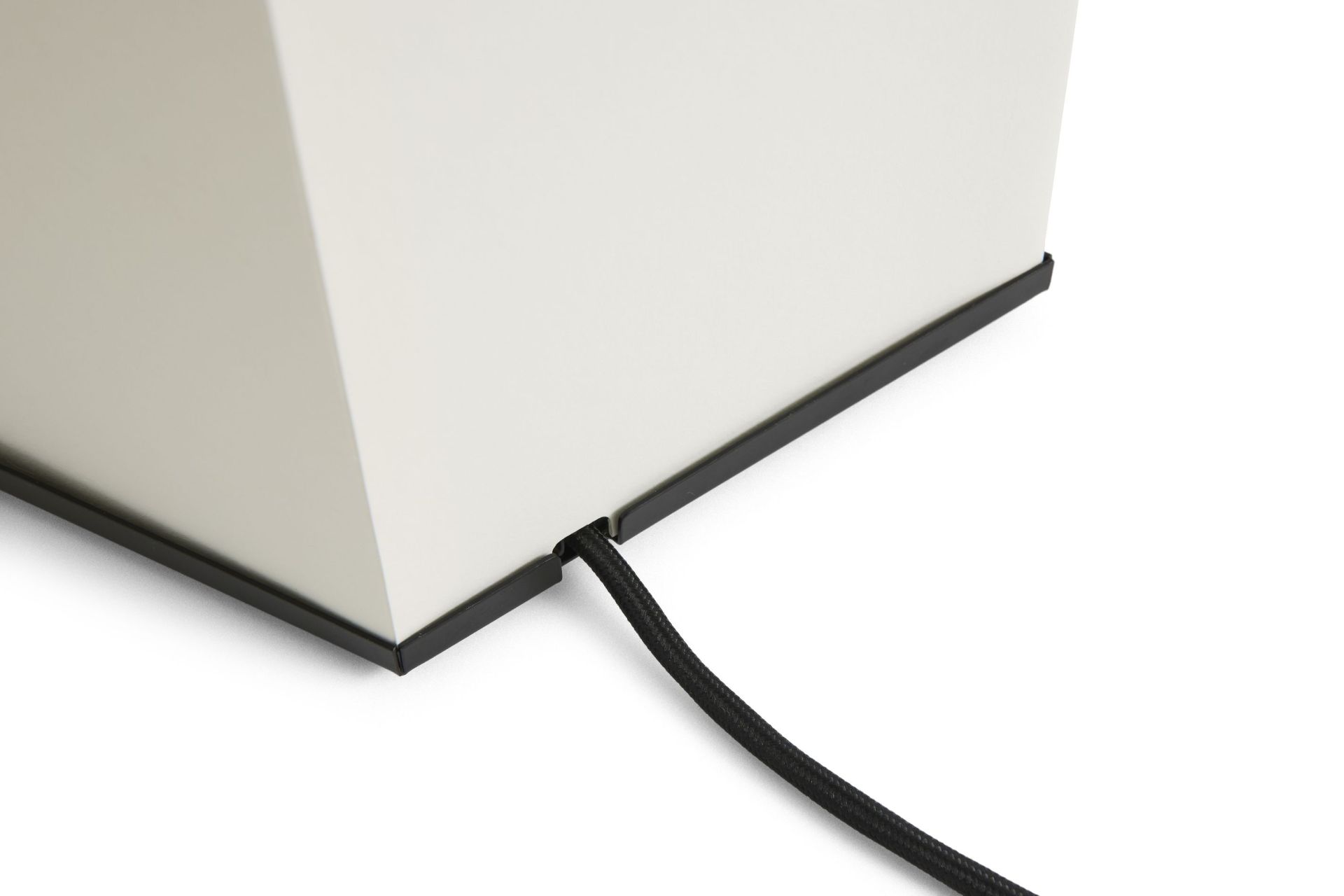Aplat table lamp HAY