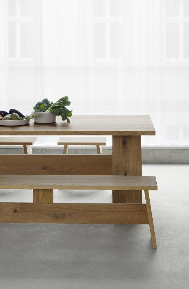 DC01 Fayland table oiled oak e15
