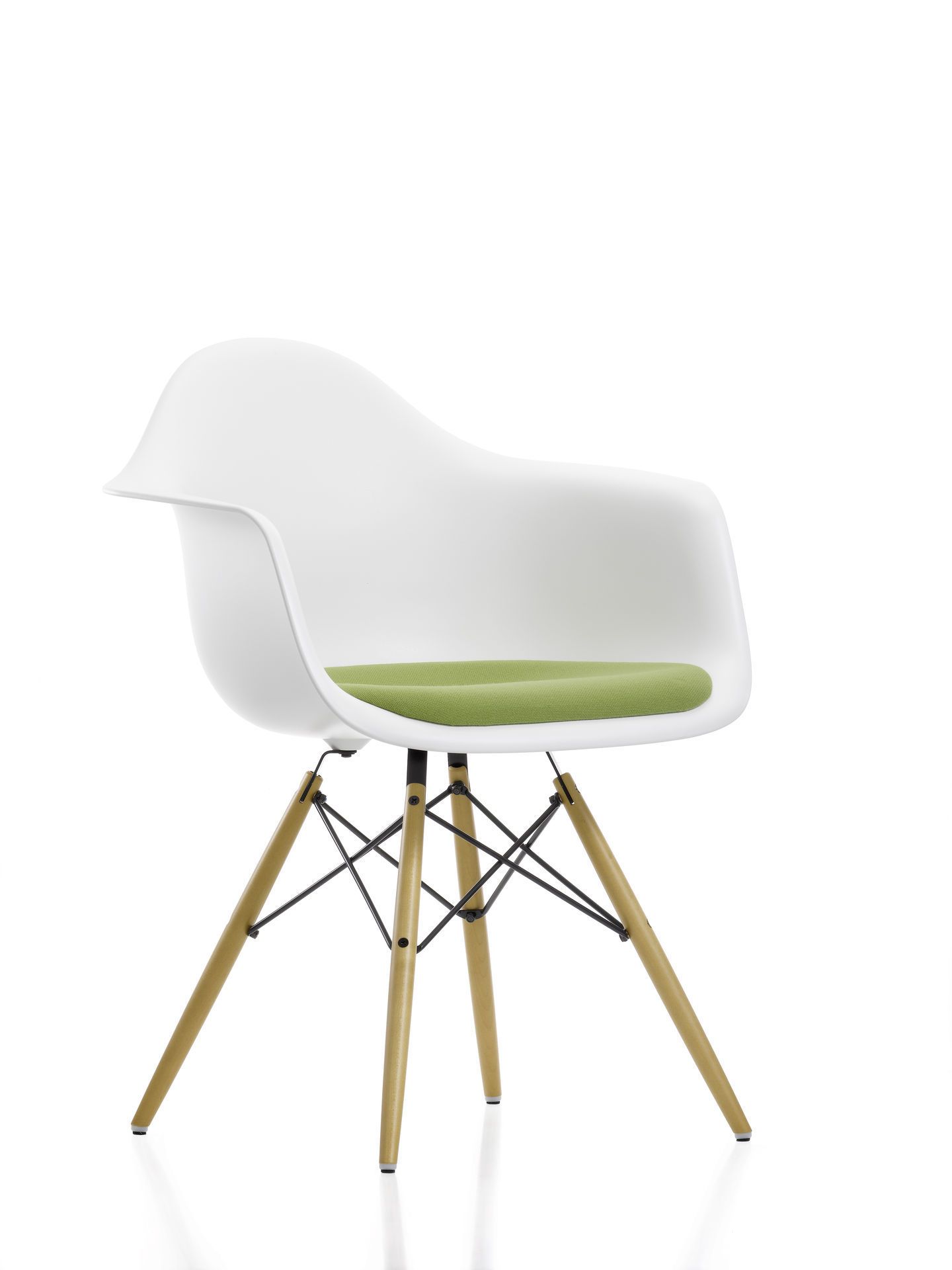 Eames Plastic Arm Chair DAW Chair with seat cushion Vitra