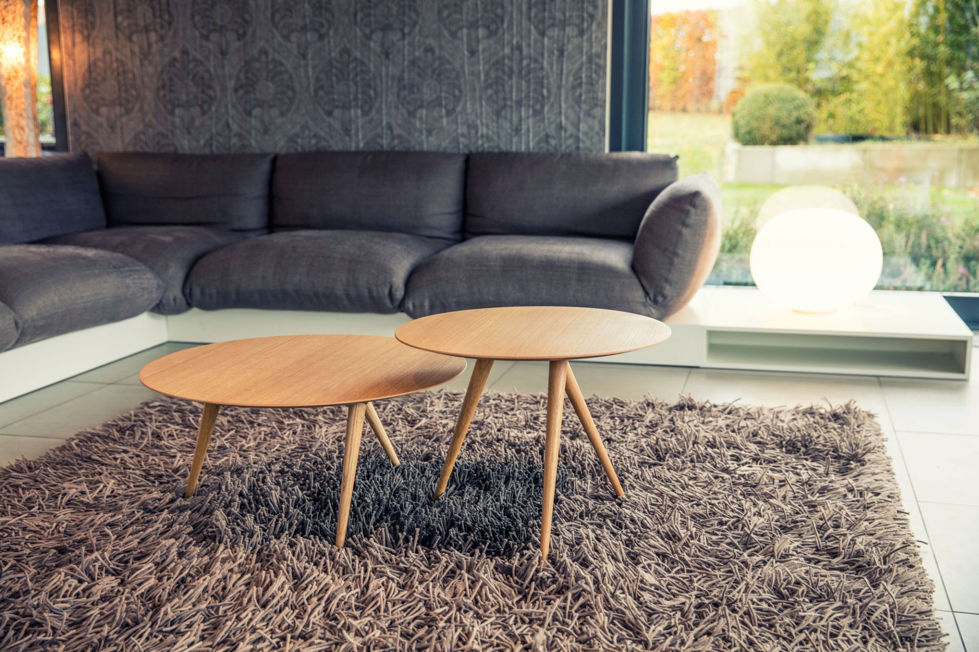 Turn high side table natural oak Maigrau