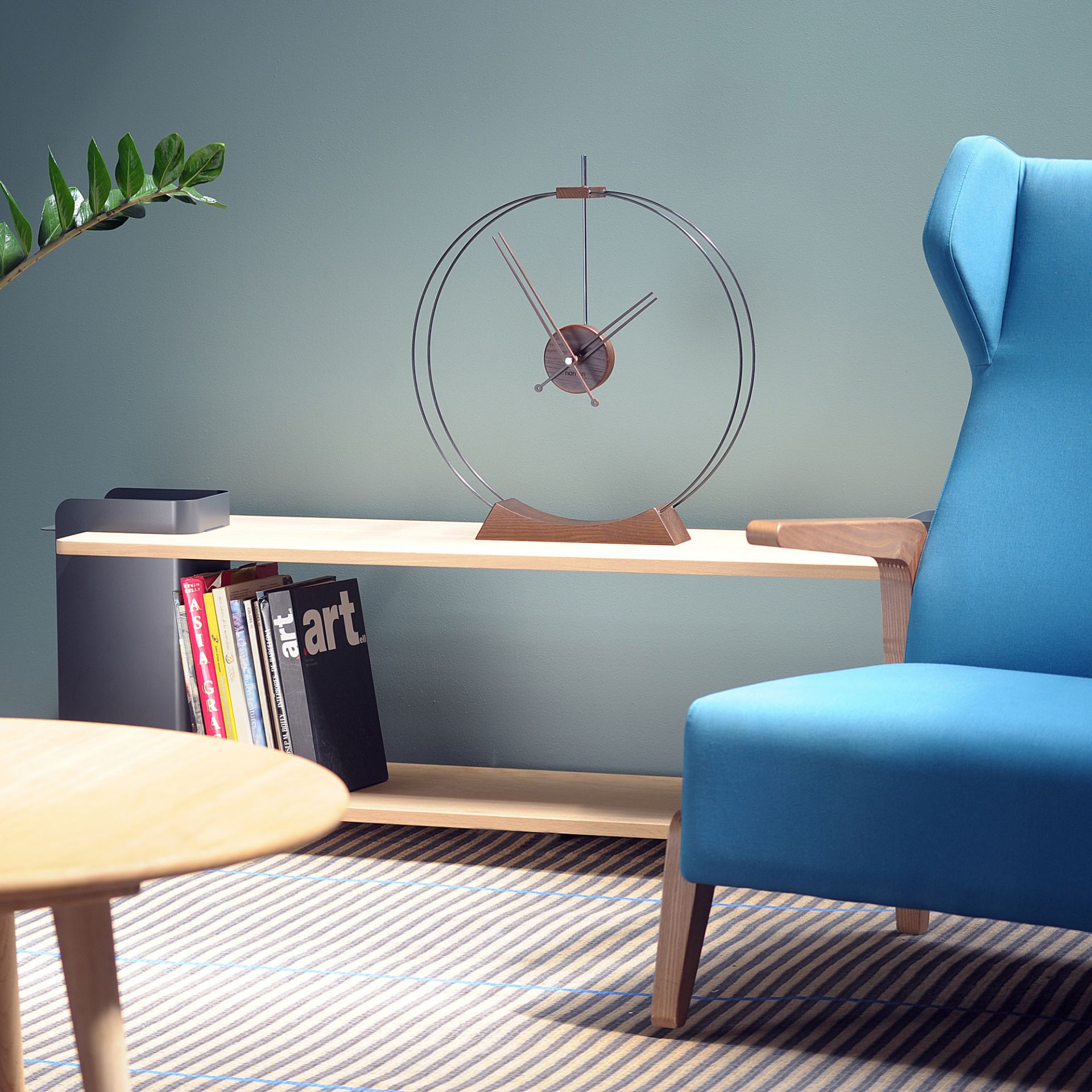 Aire Table Clock nomon